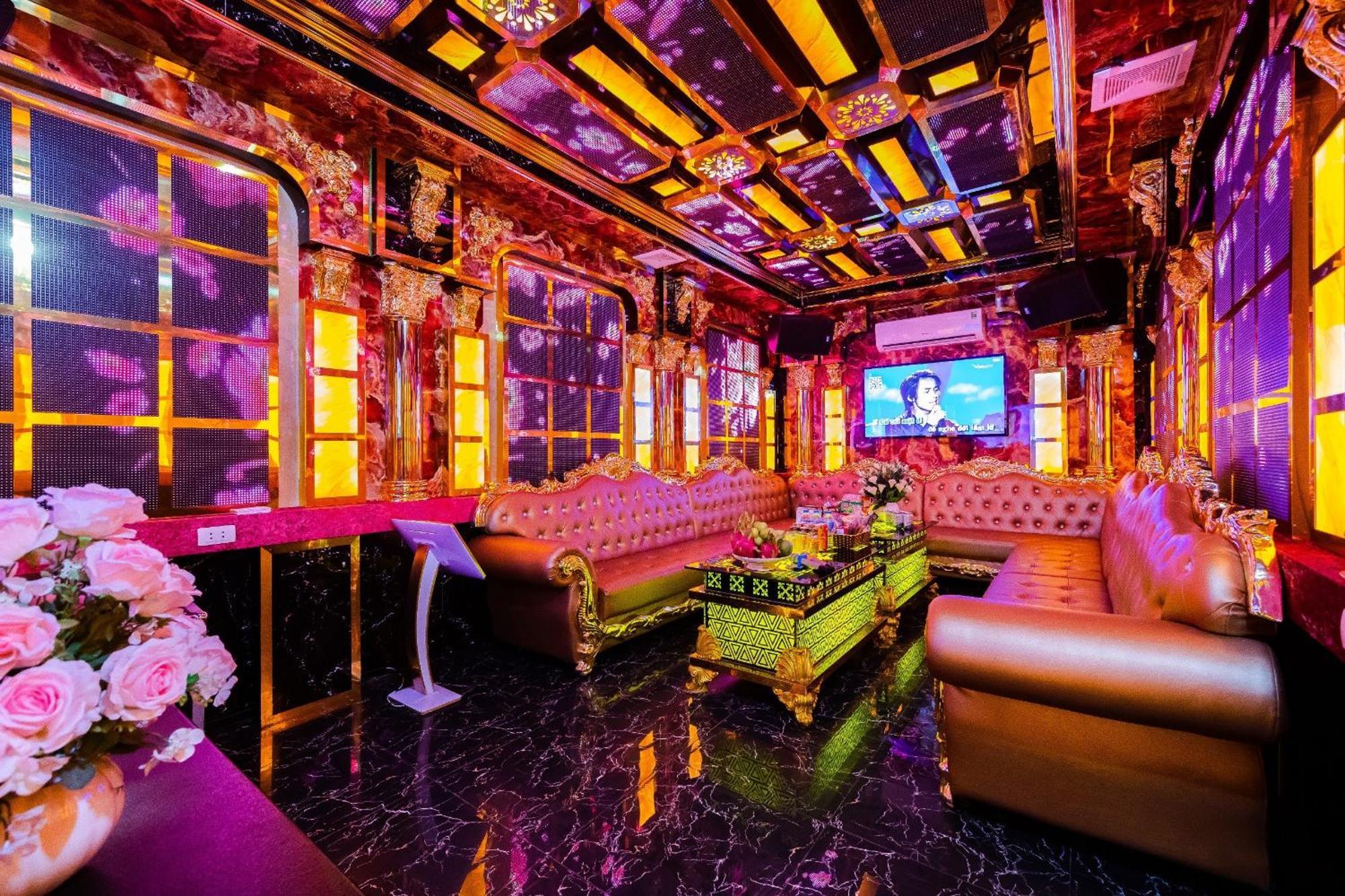 Noi Bai The King Hotel