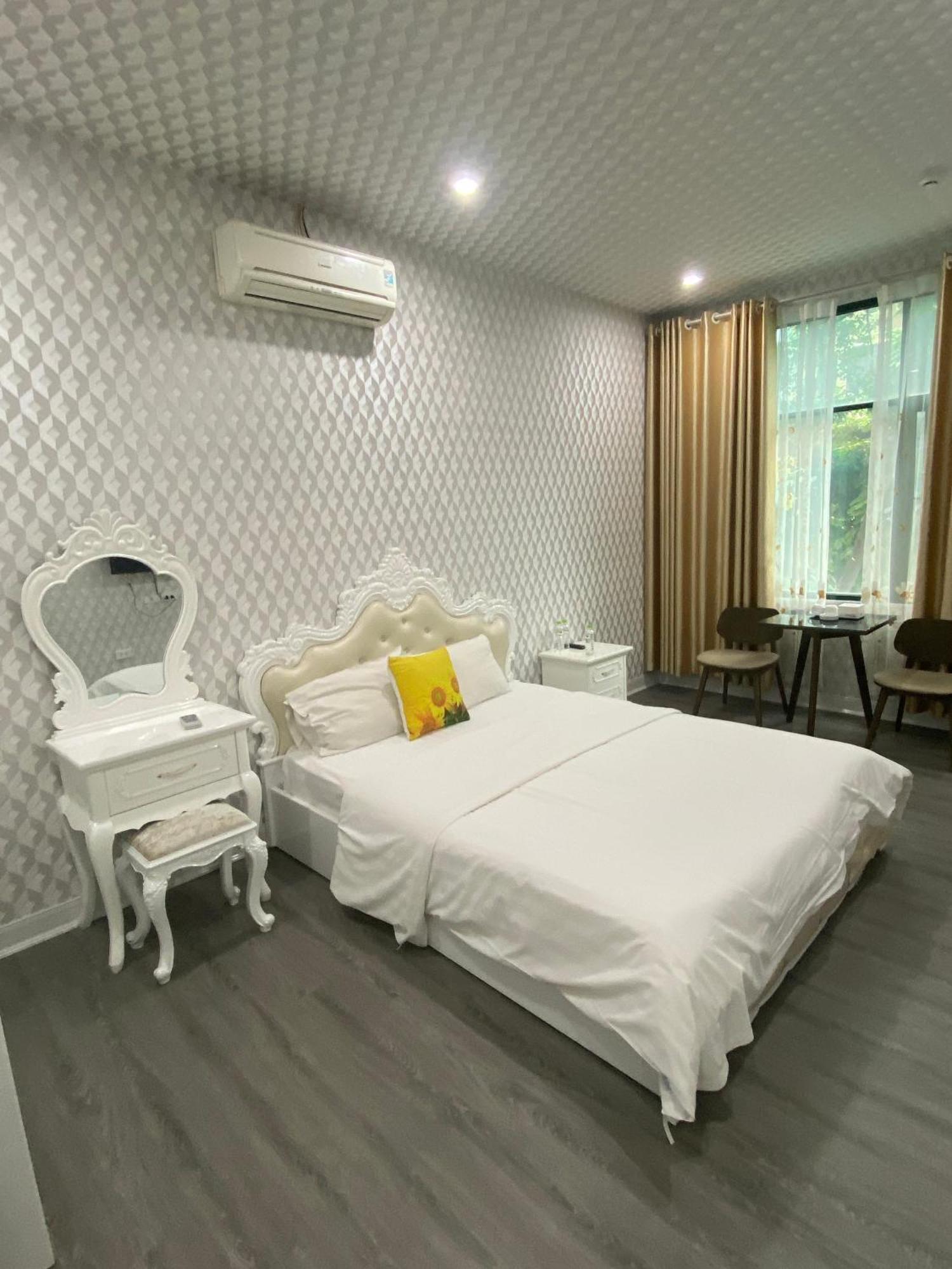 Khach San Huong Duong 3*
