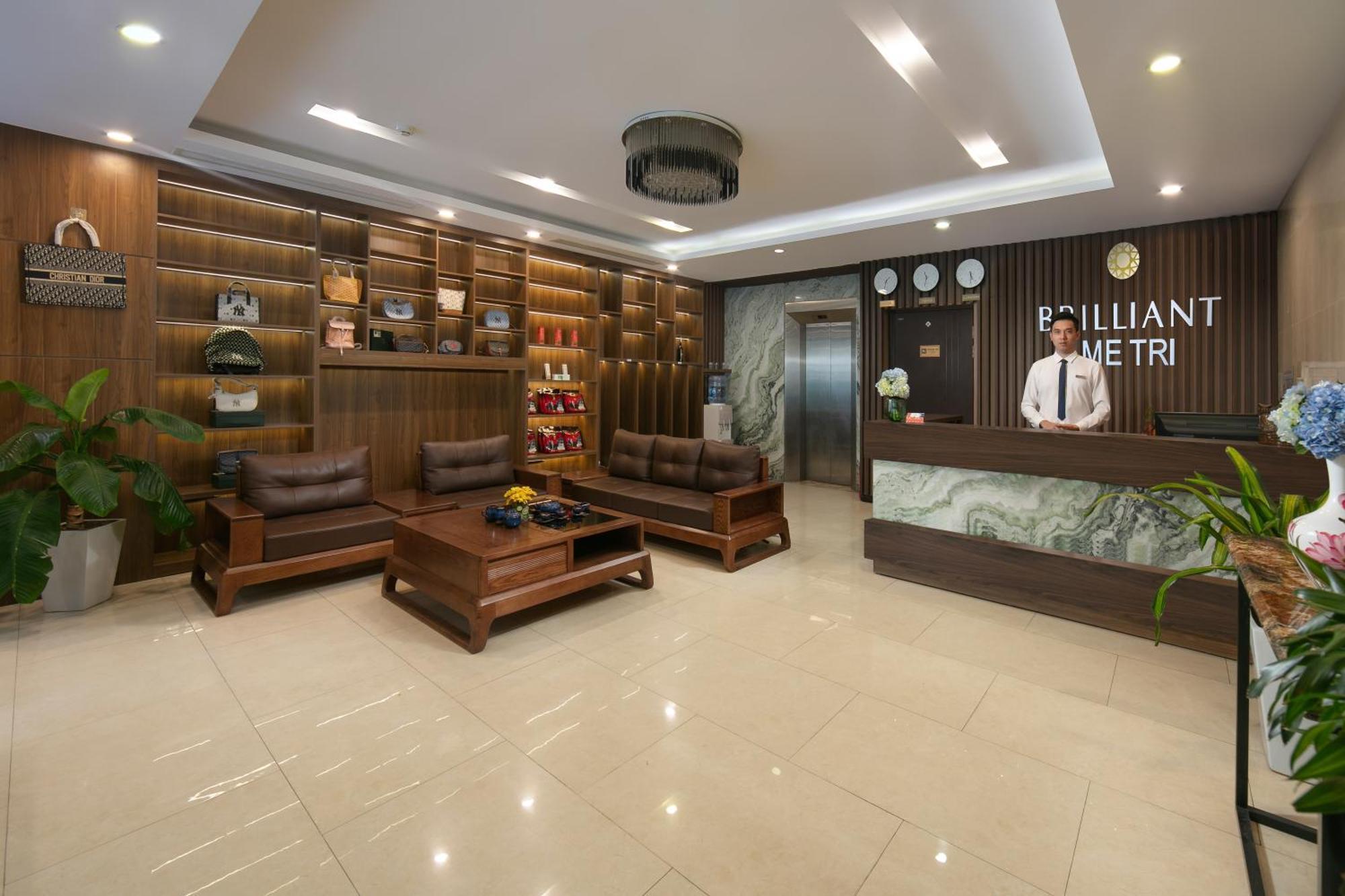 Hotel Brilliant Me Tri & Hanoi