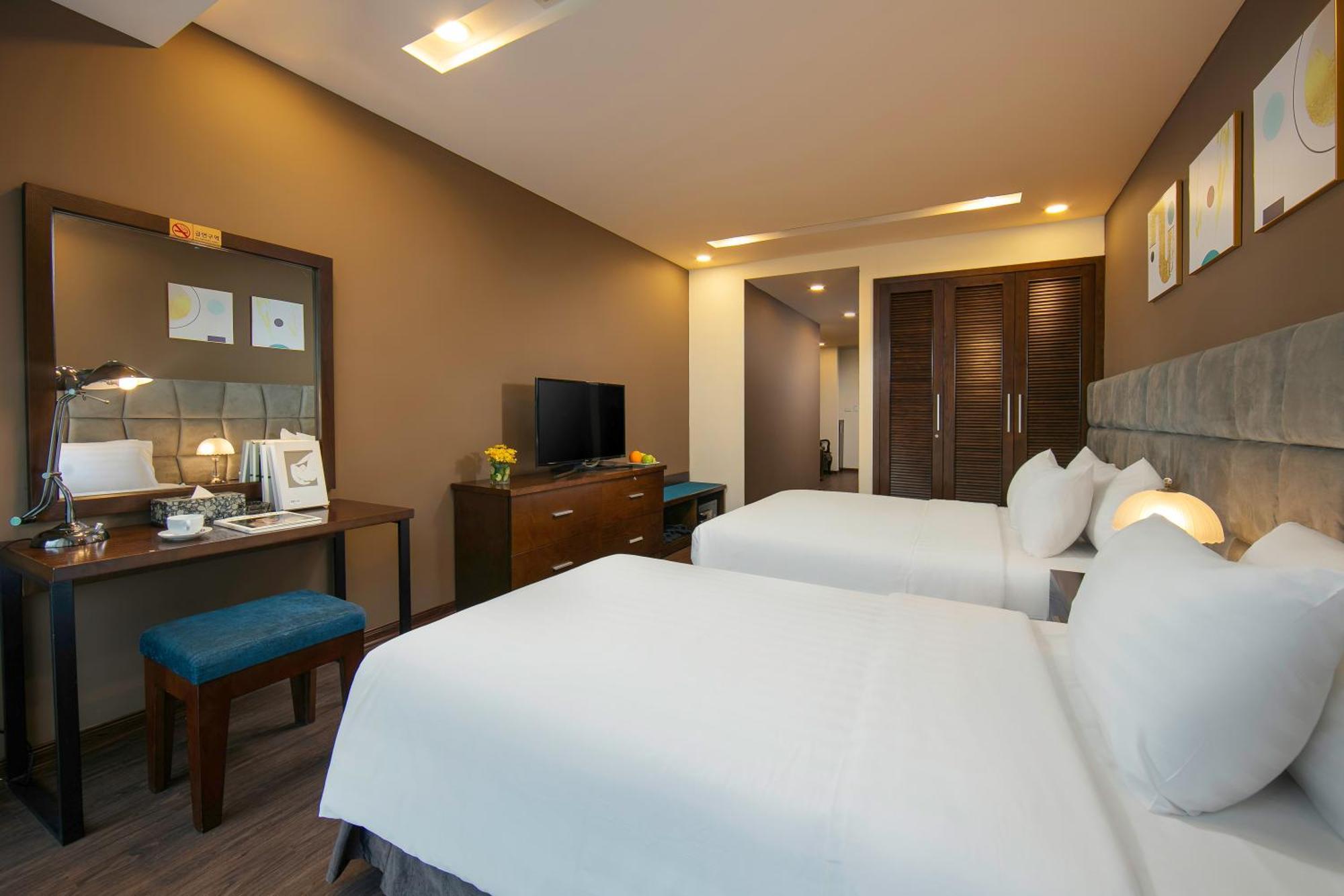 Hotel Brilliant Me Tri &