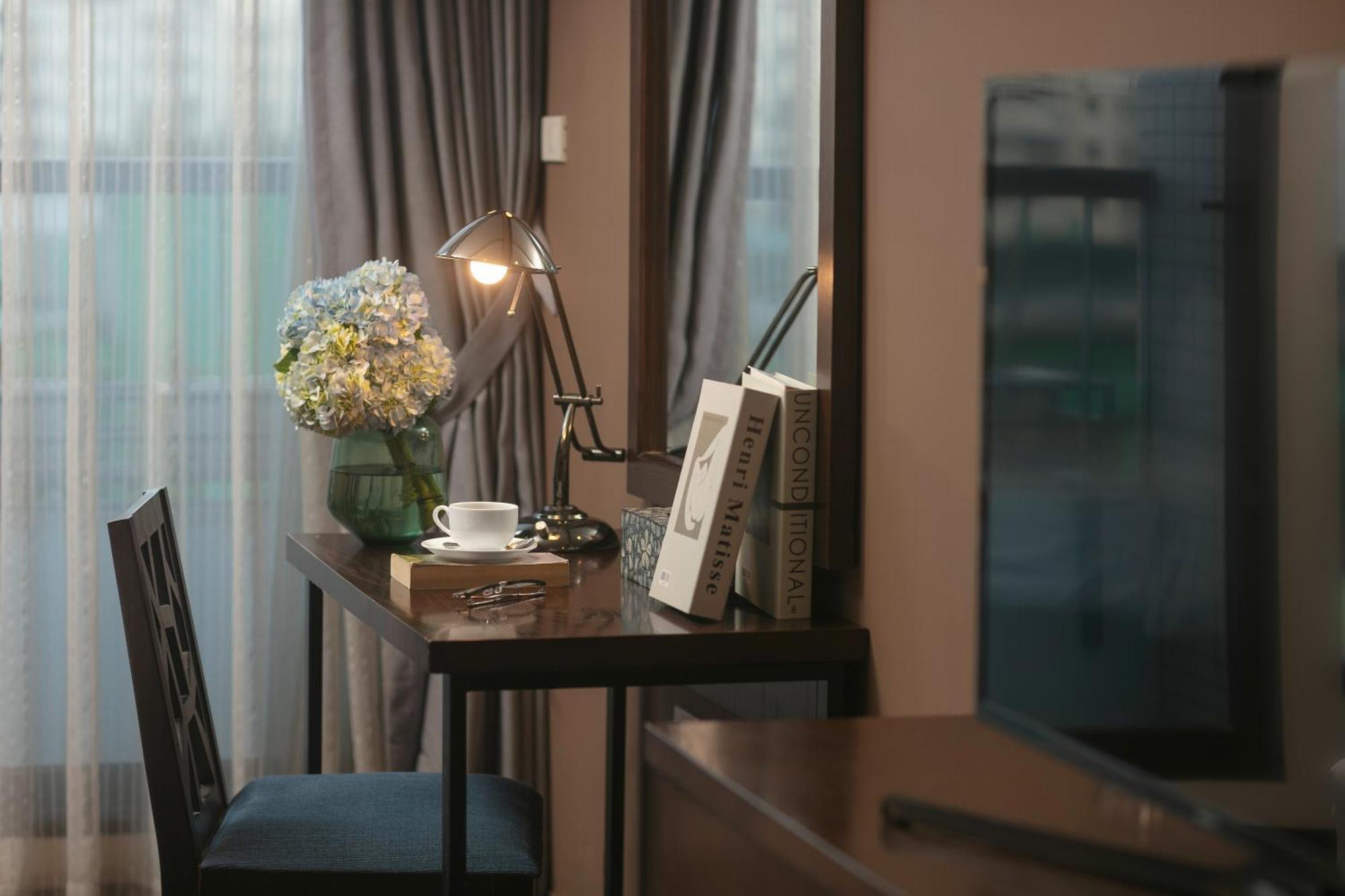 Hotel Brilliant Me Tri & 3*