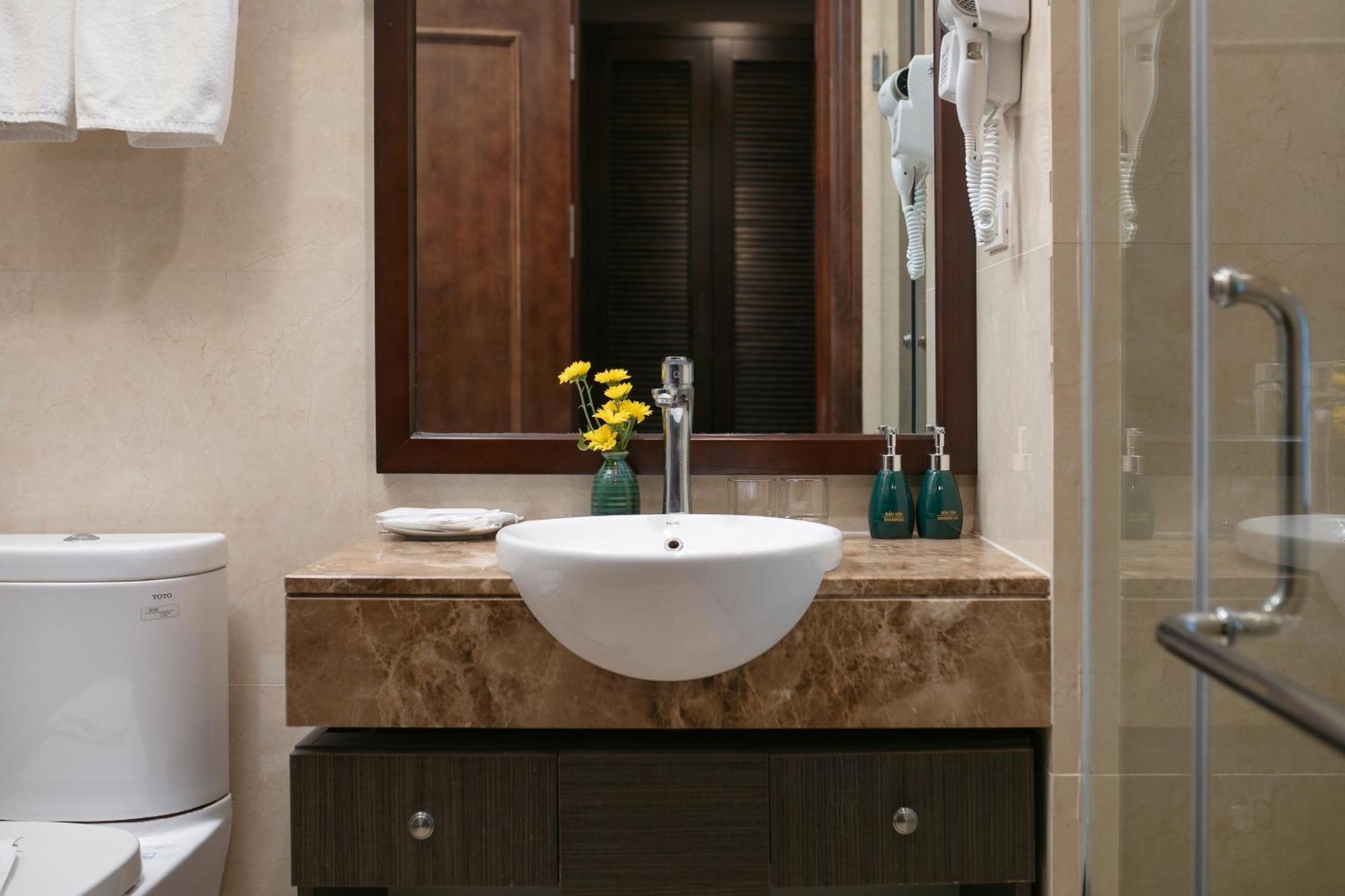 Brilliant Me Tri Hotel & Spa 3* Hanoi