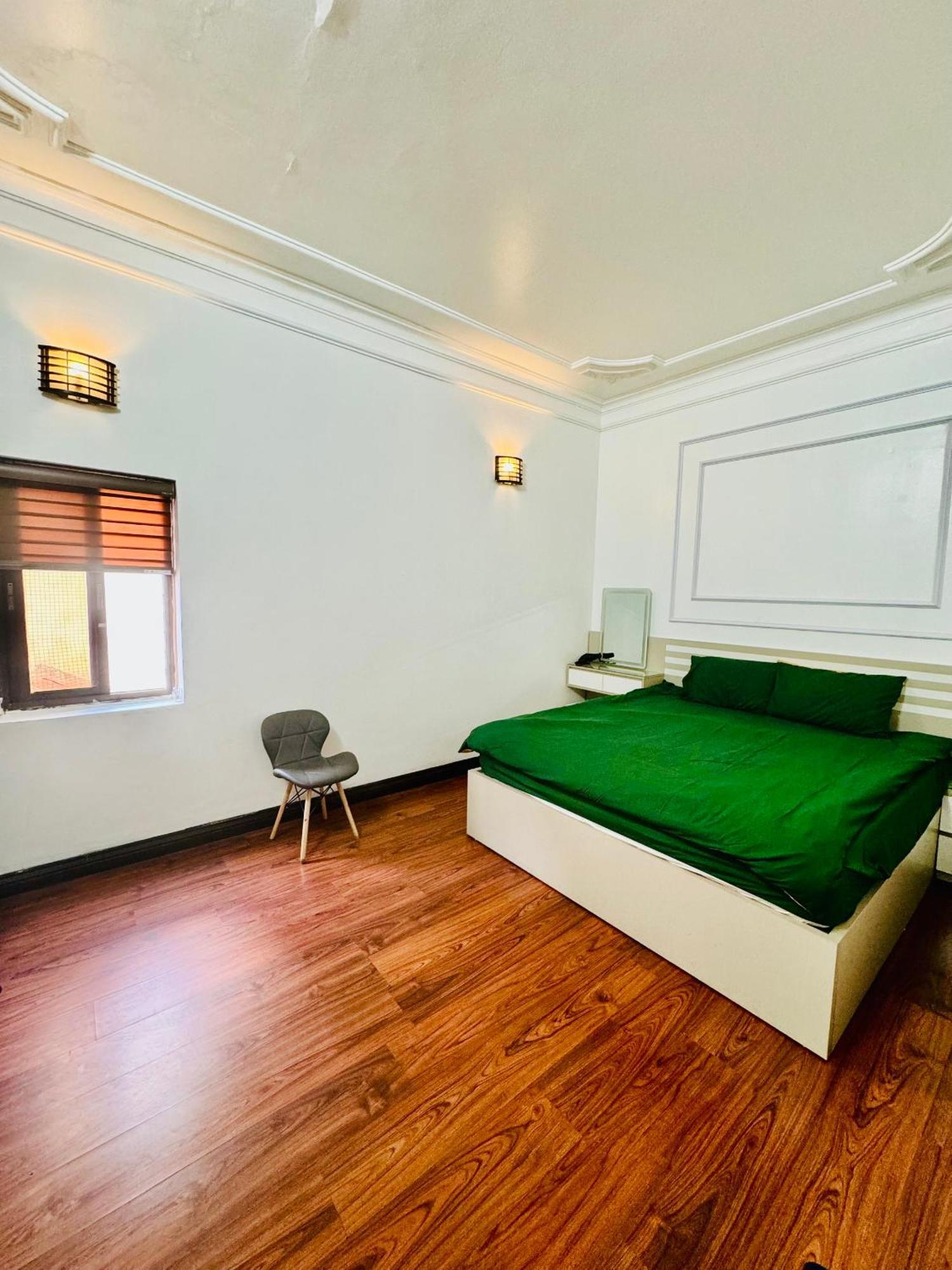Apartment Old Quarter Autumn To Tich Ha Noi *