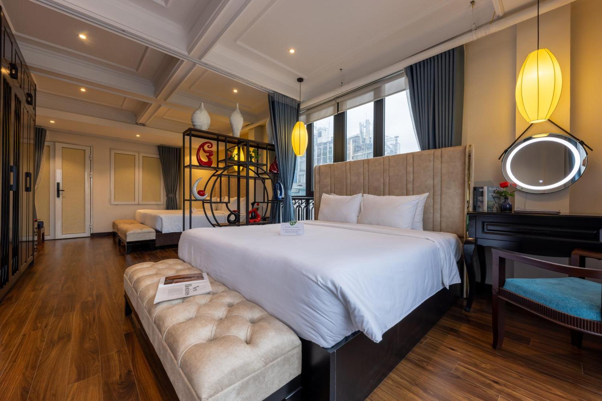 Golden Legend Boutique & Travel