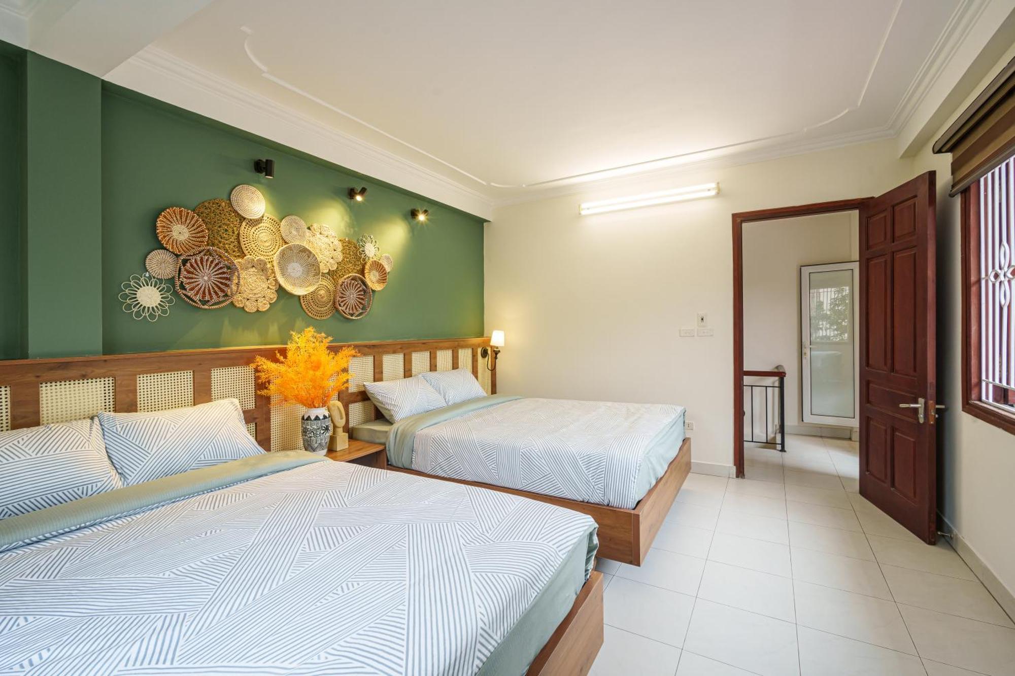 House Of Comfort - 3 Bedroom & 3 Baths - 1' To Hoan Kiem & Old Quarter * Hanoi