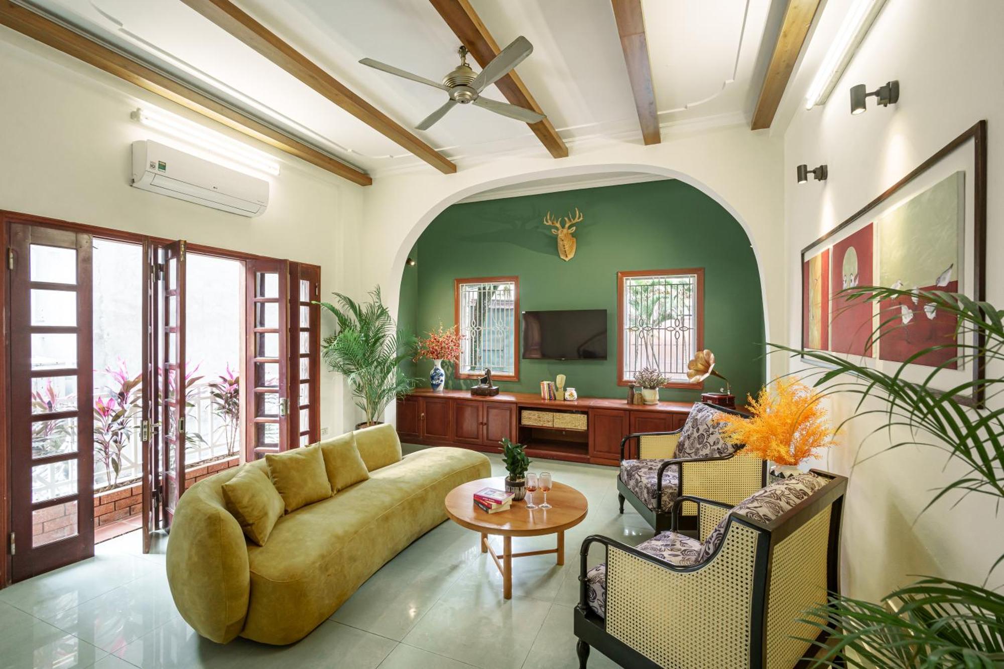 House Of Comfort - 3 Bedroom & 3 Baths - 1' To Hoan Kiem & Old Quarter Hanoi