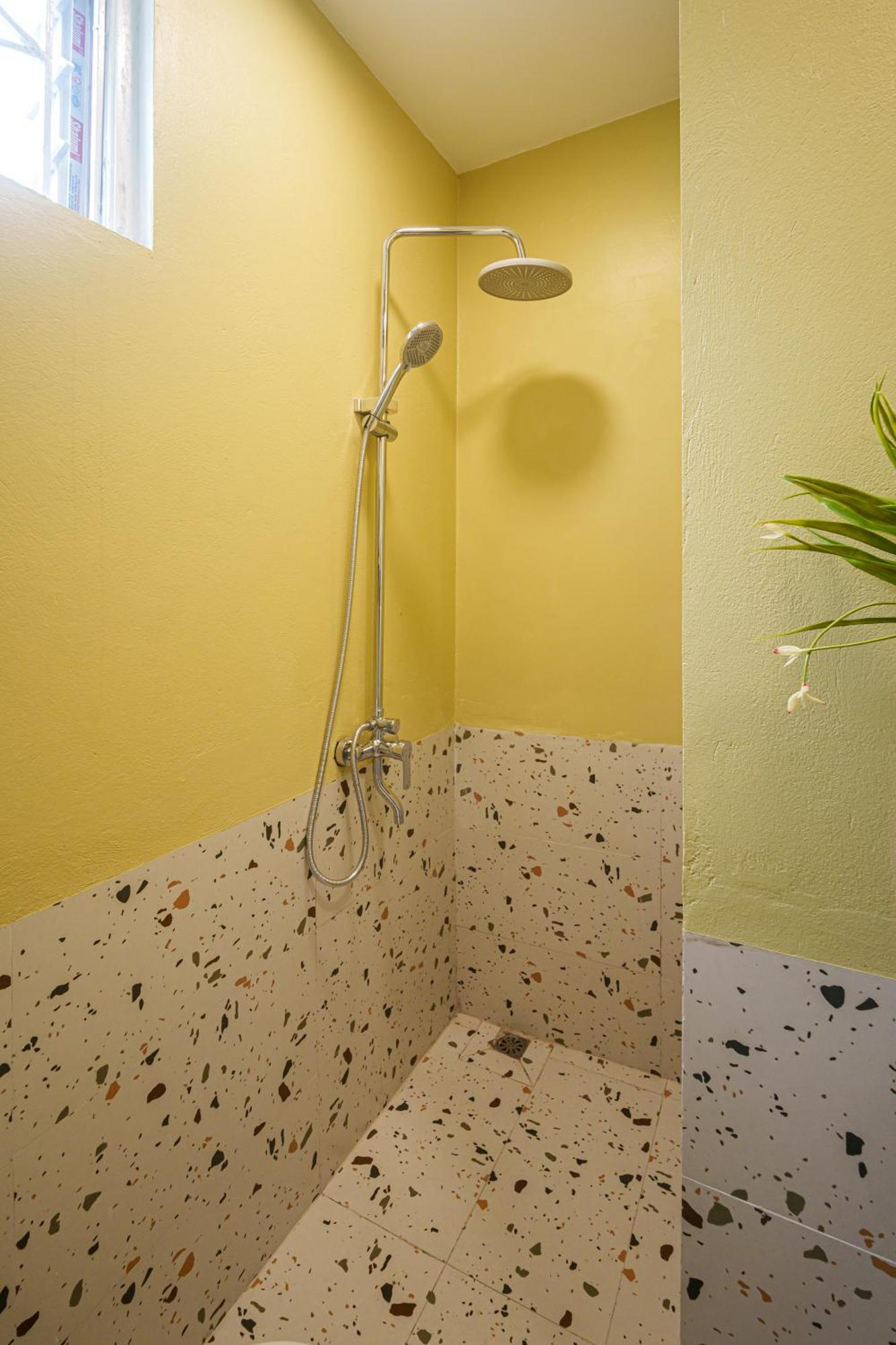Apartment House Of Comfort - 3 Bedroom & 3 Baths - 1' To Hoan Kiem & Old Quarter Hanoi