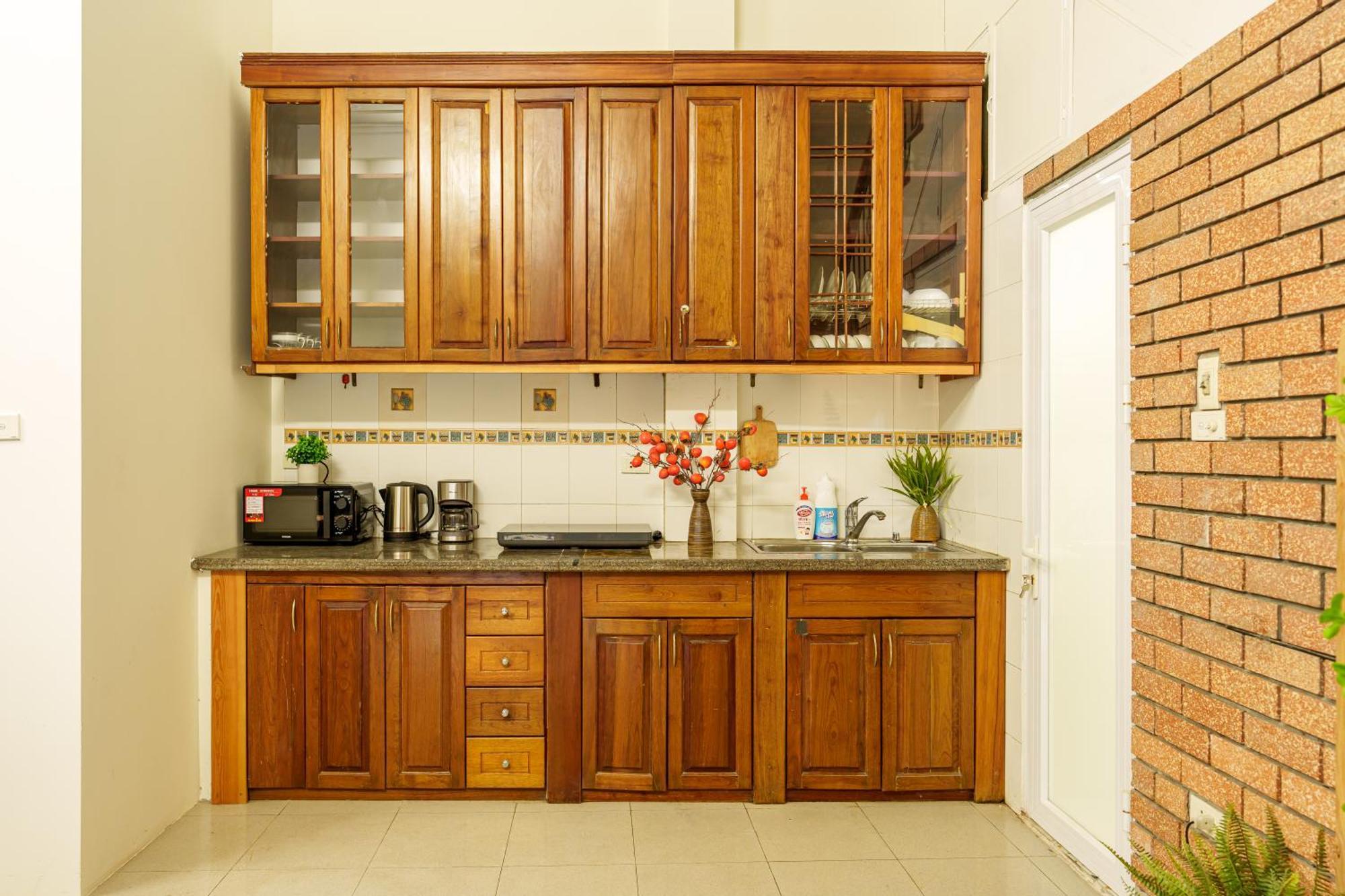 House Of Comfort - 3 Bedroom & 3 Baths - 1' To Hoan Kiem & Old Quarter * Hanoi