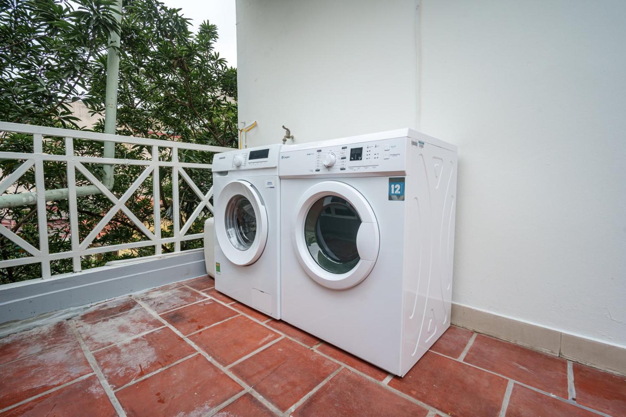 House Of Comfort - 3 Bedroom & 3 Baths - 1' To Hoan Kiem & Old Quarter Hanoi