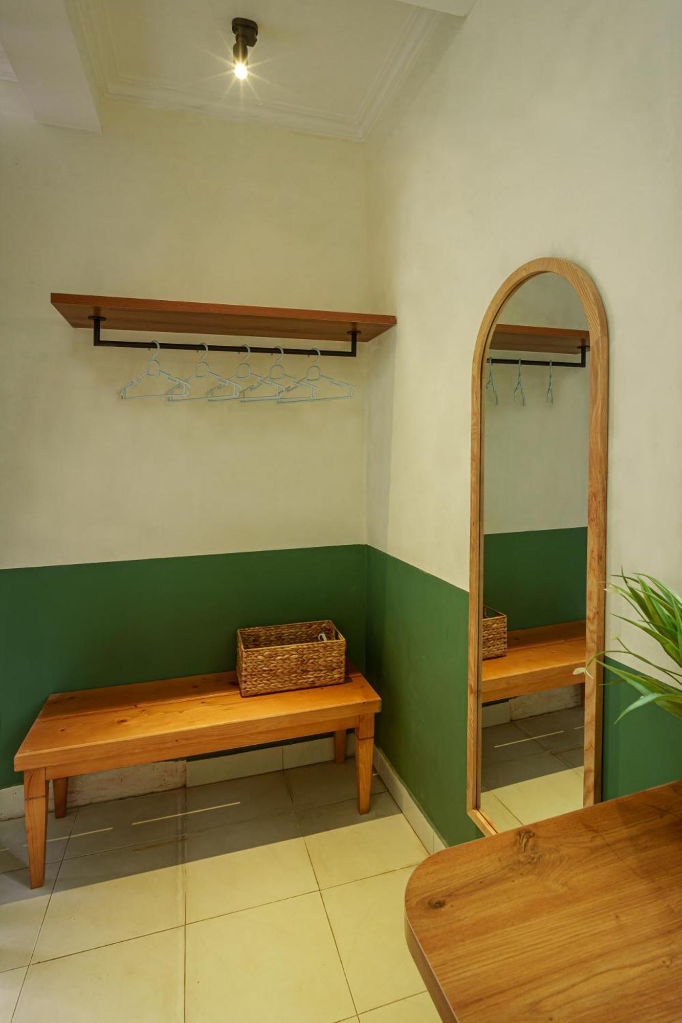 House Of Comfort - 3 Bedroom & 3 Baths - 1' To Hoan Kiem & Old Quarter Apartment