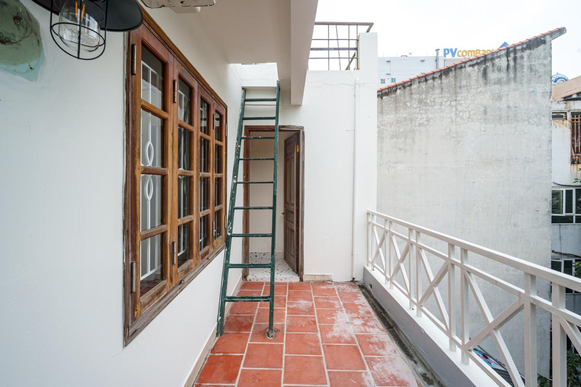 Apartment House Of Comfort - 3 Bedroom & 3 Baths - 1' To Hoan Kiem & Old Quarter
