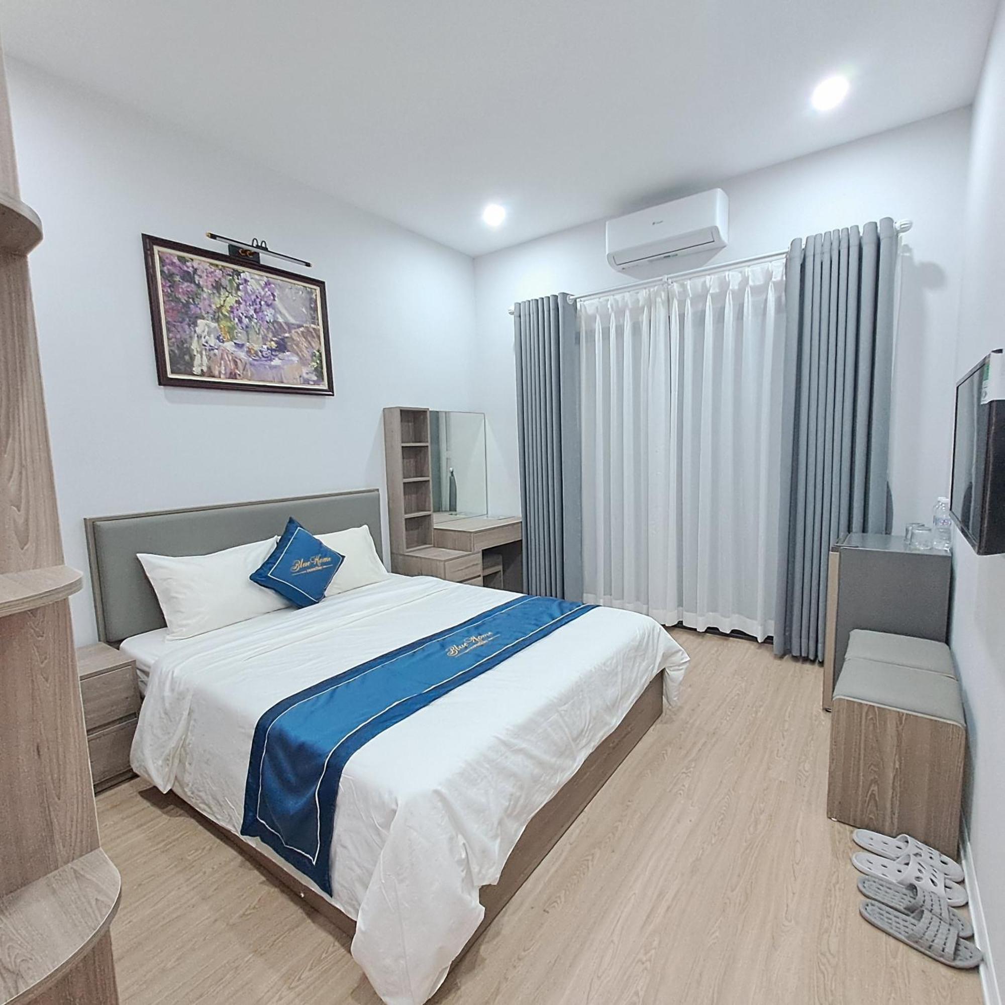 Khách sạn hẻo lánh Blue Ha Noi *