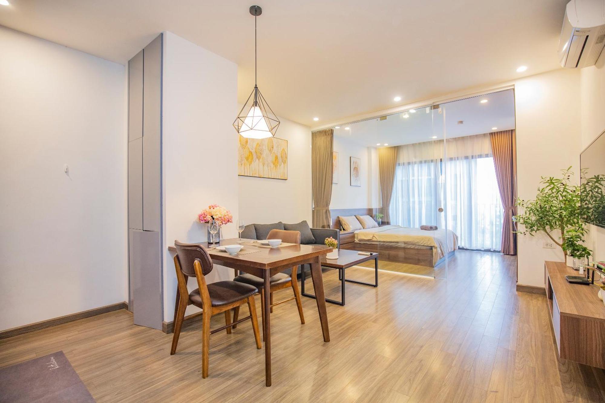 Apartment La Passion - Tay Ho One Bedroom Apartment!