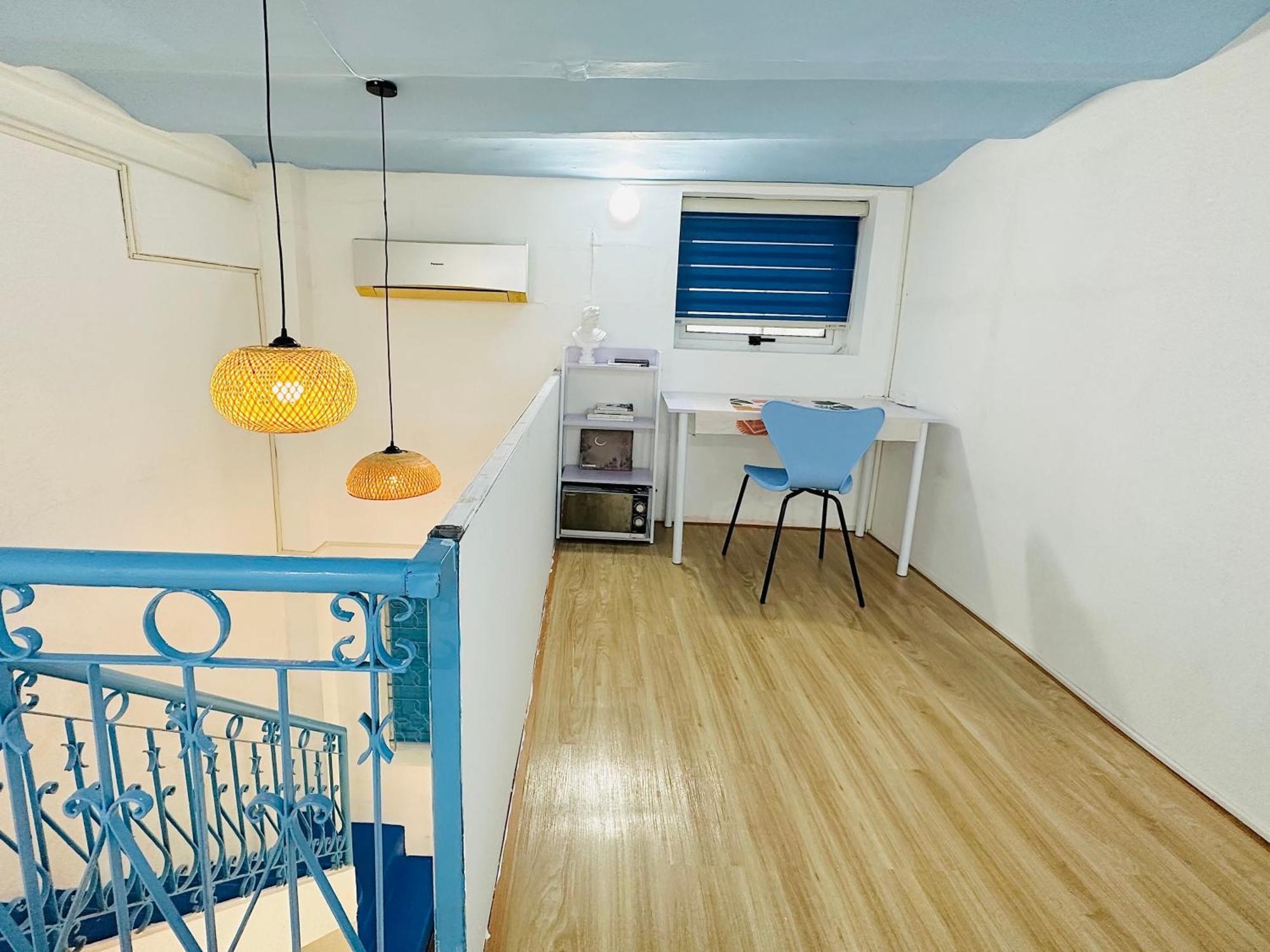 Heart Of Hoan Kiem-rare 4br Private House Unique Design Travel Hub 13pax Hanoi