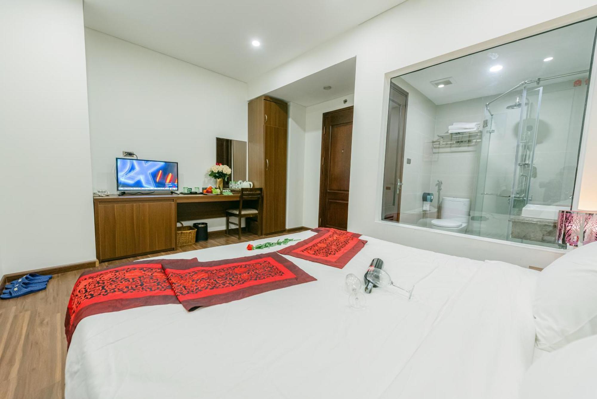 New Century Hotel