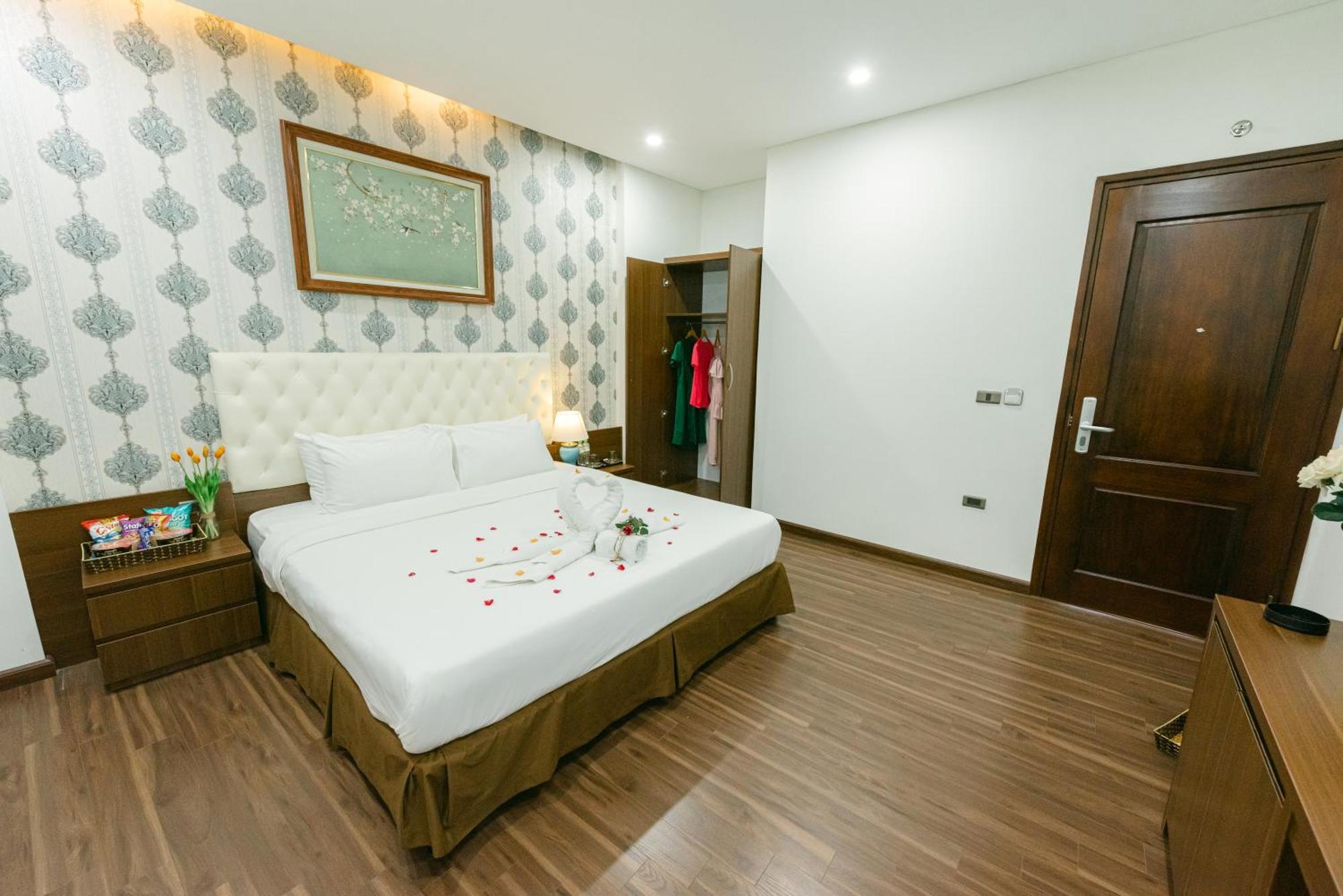 Hotel New Century 3*