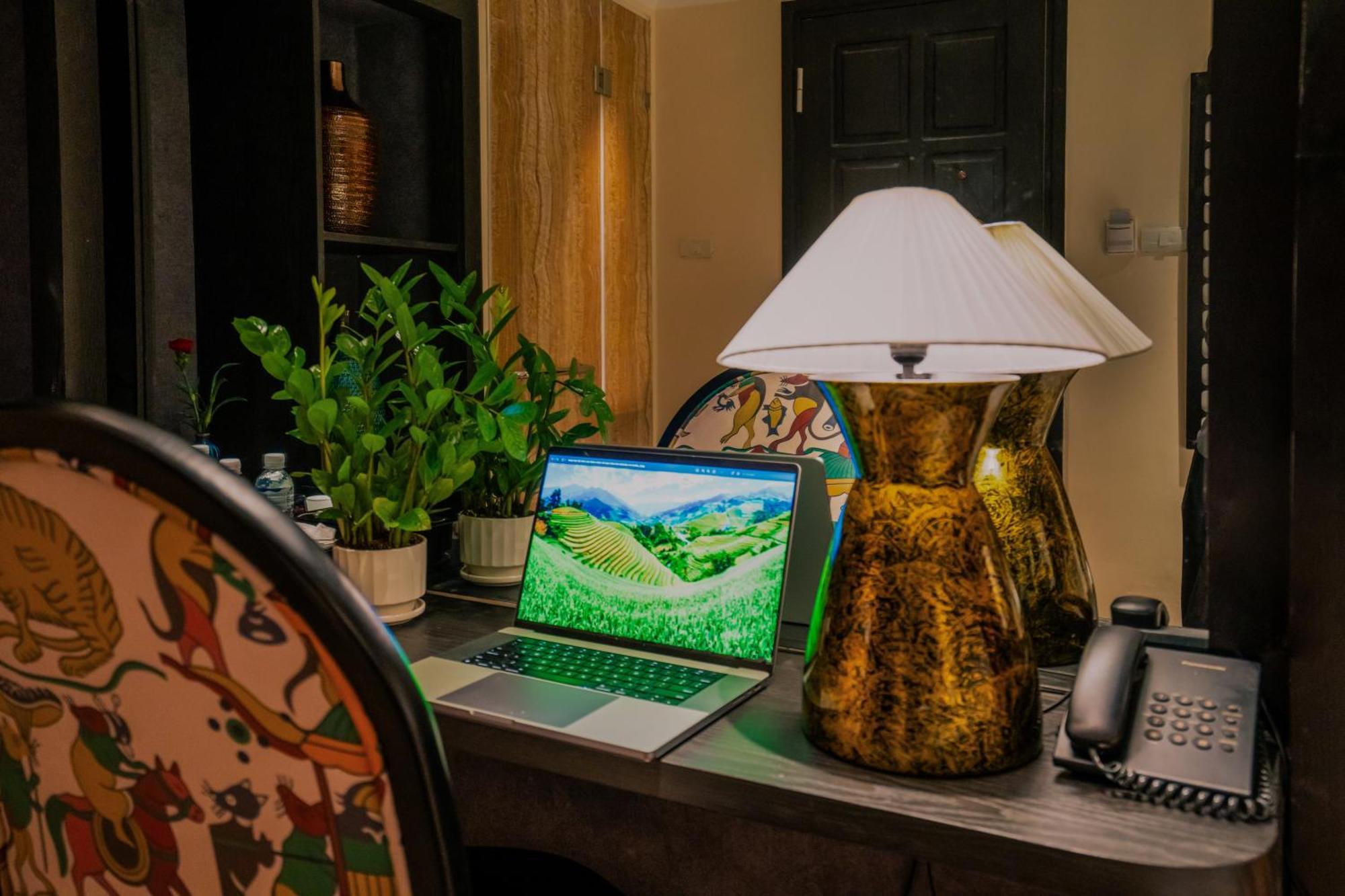 Center Silk Classic & Travel Hanoi