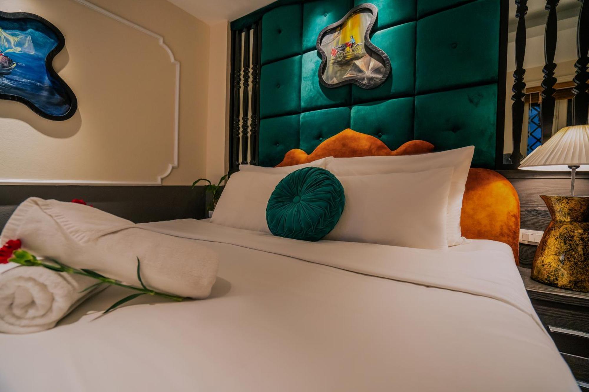 Center Silk Classic & Travel Hotel 4*