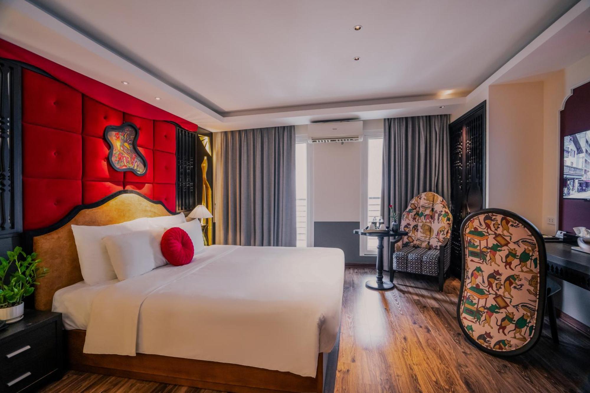 Hotel Center Silk Classic & Travel 4*