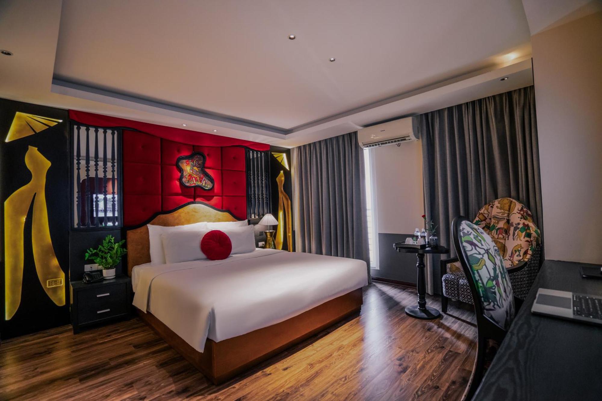 Hotel Center Silk Classic & Travel