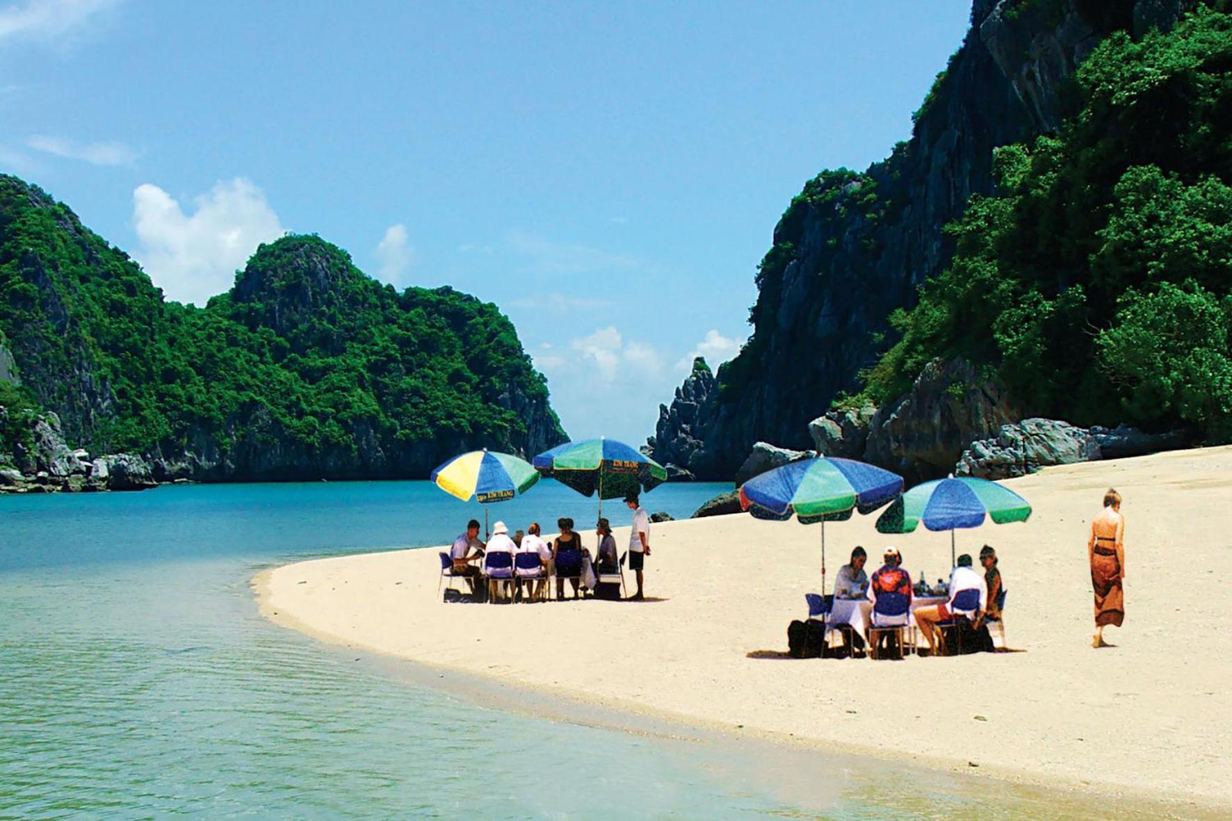 Hotel Siva Luxury & Travel
