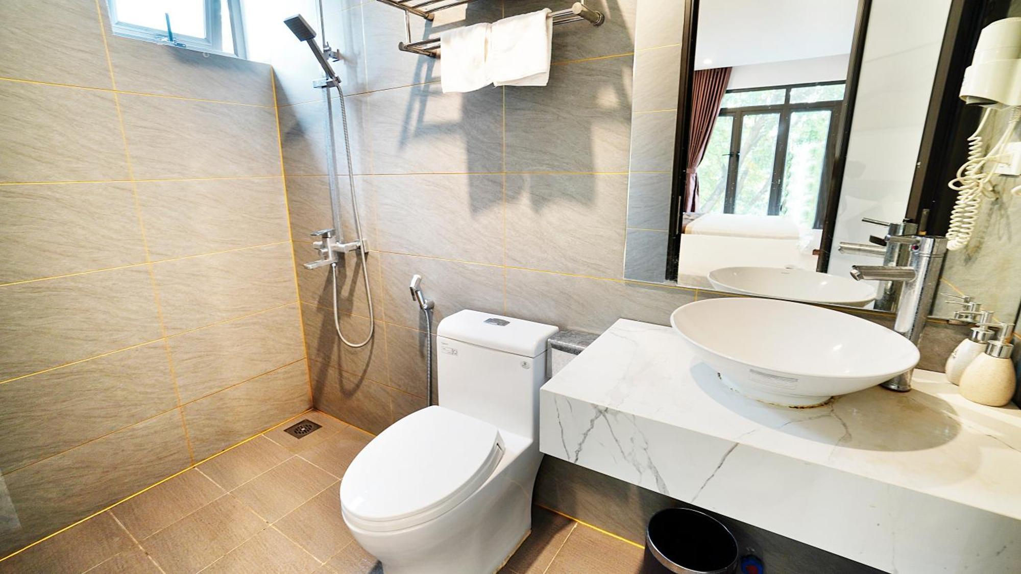 Liebeshotel Lam Anh Phap Hoang Mai Hanoi