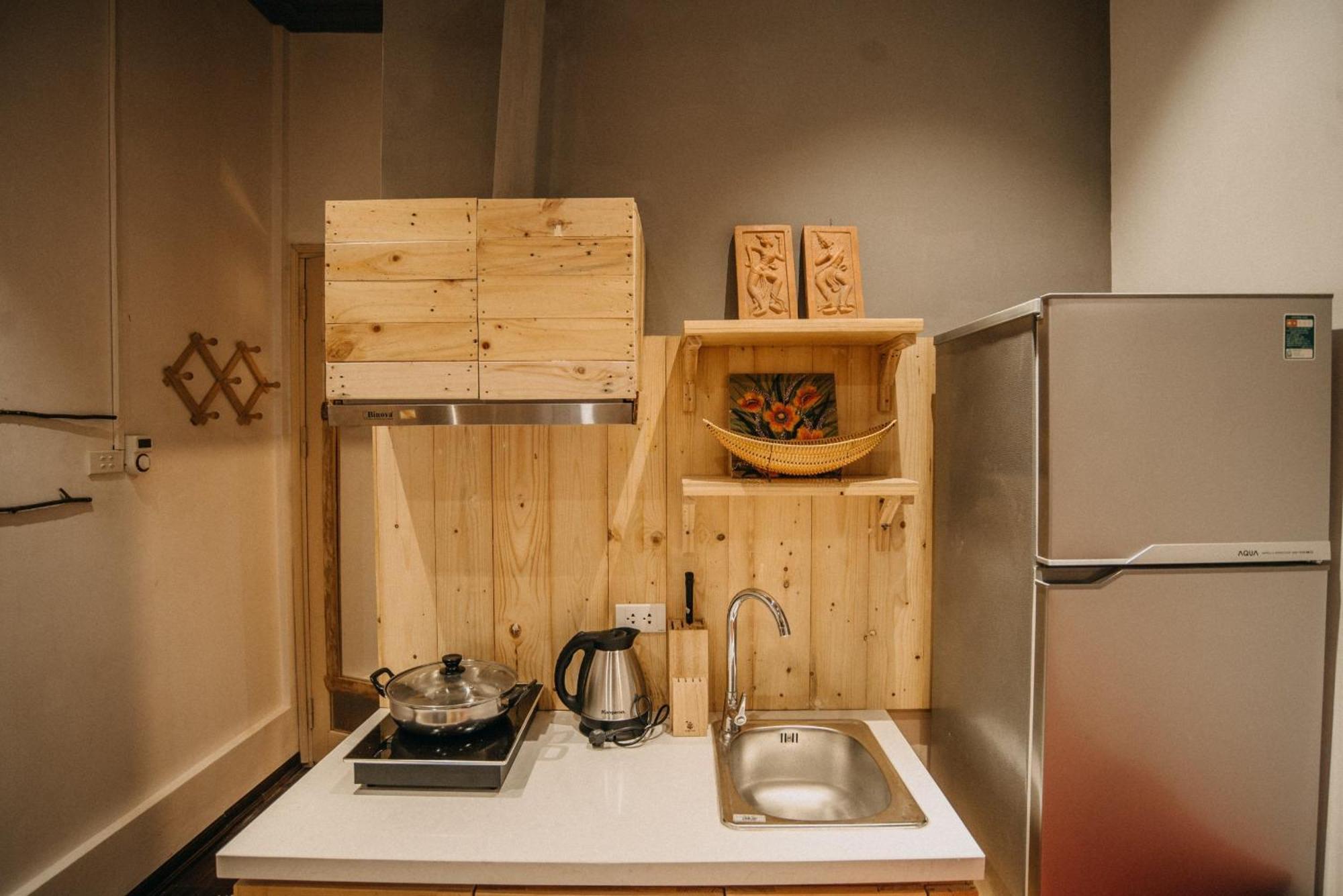 Guest house Bu-studio Bachkhoa Hanoi