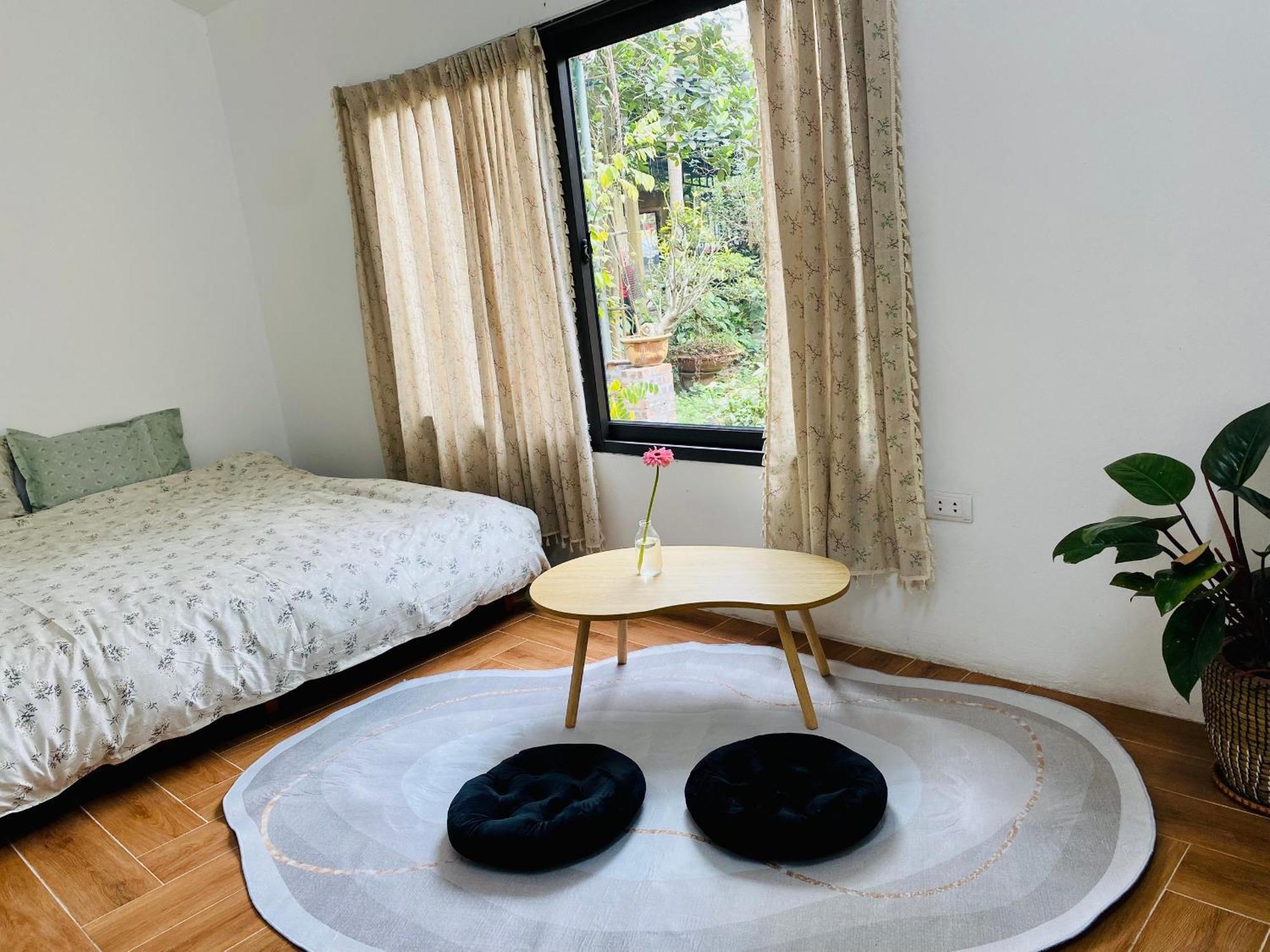 Elephant's House - Duong Lam Hanoi