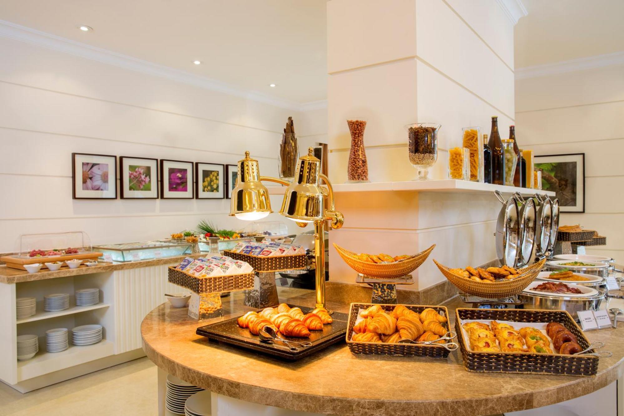 Hilton Garden Hanoi