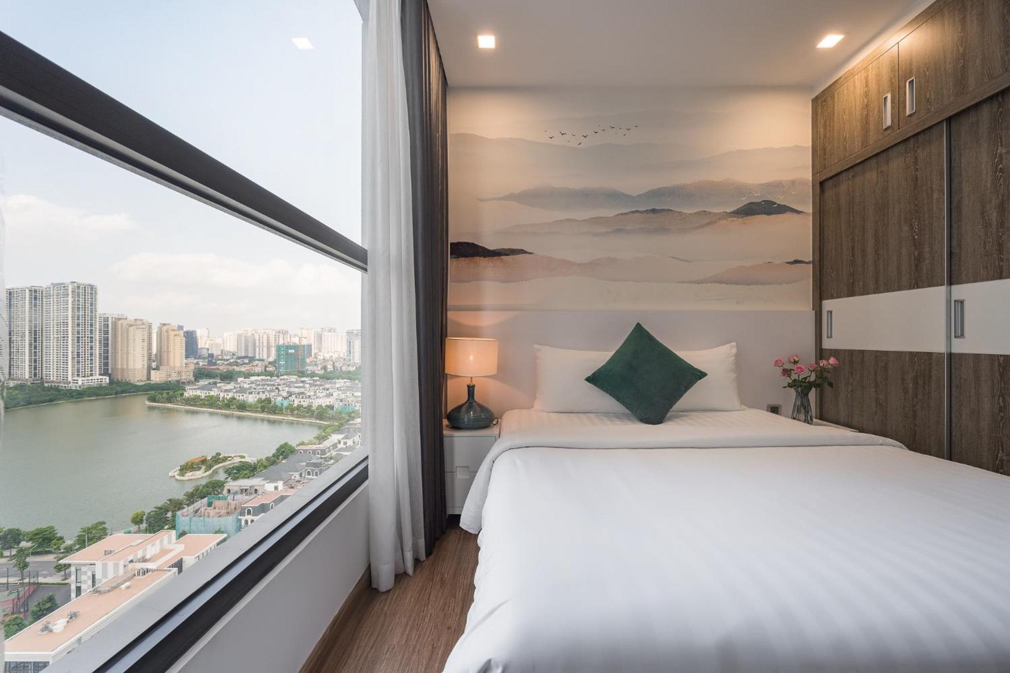 Summer House - Vinhomes Dcapital Tran Duy Hung Luxury *