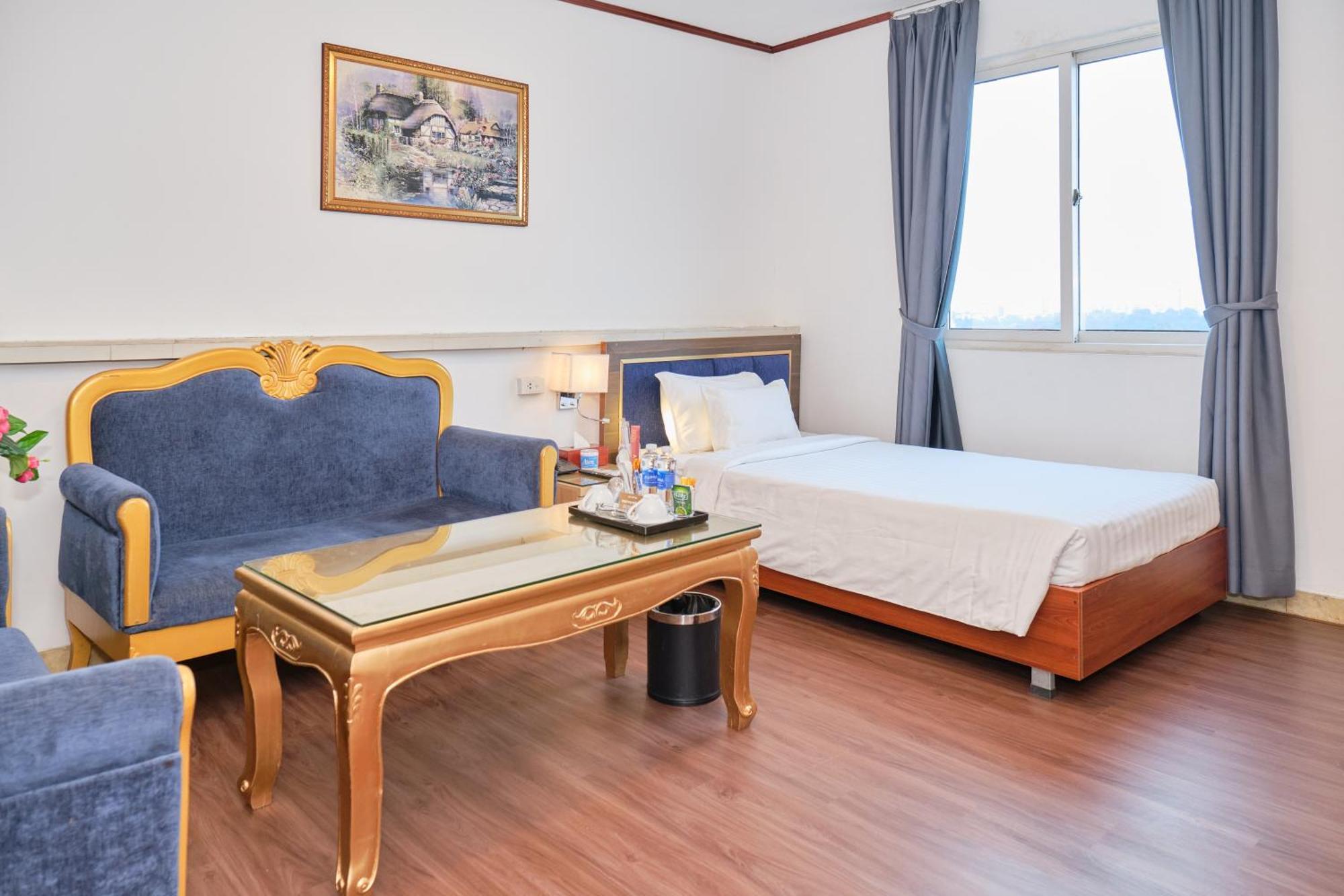 A25 - 12 Ngo Sy Lien Hotel