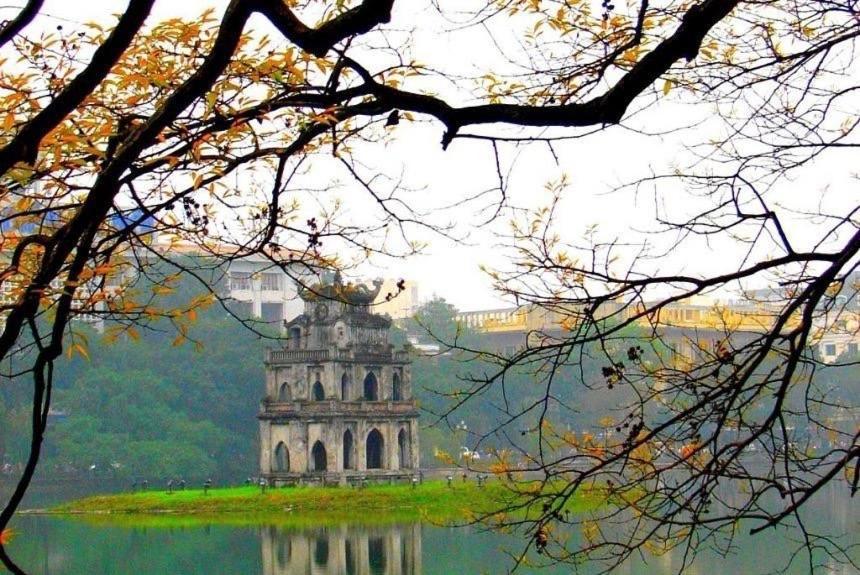 Old Quarter Autumn To Tich Ha Noi Apartment