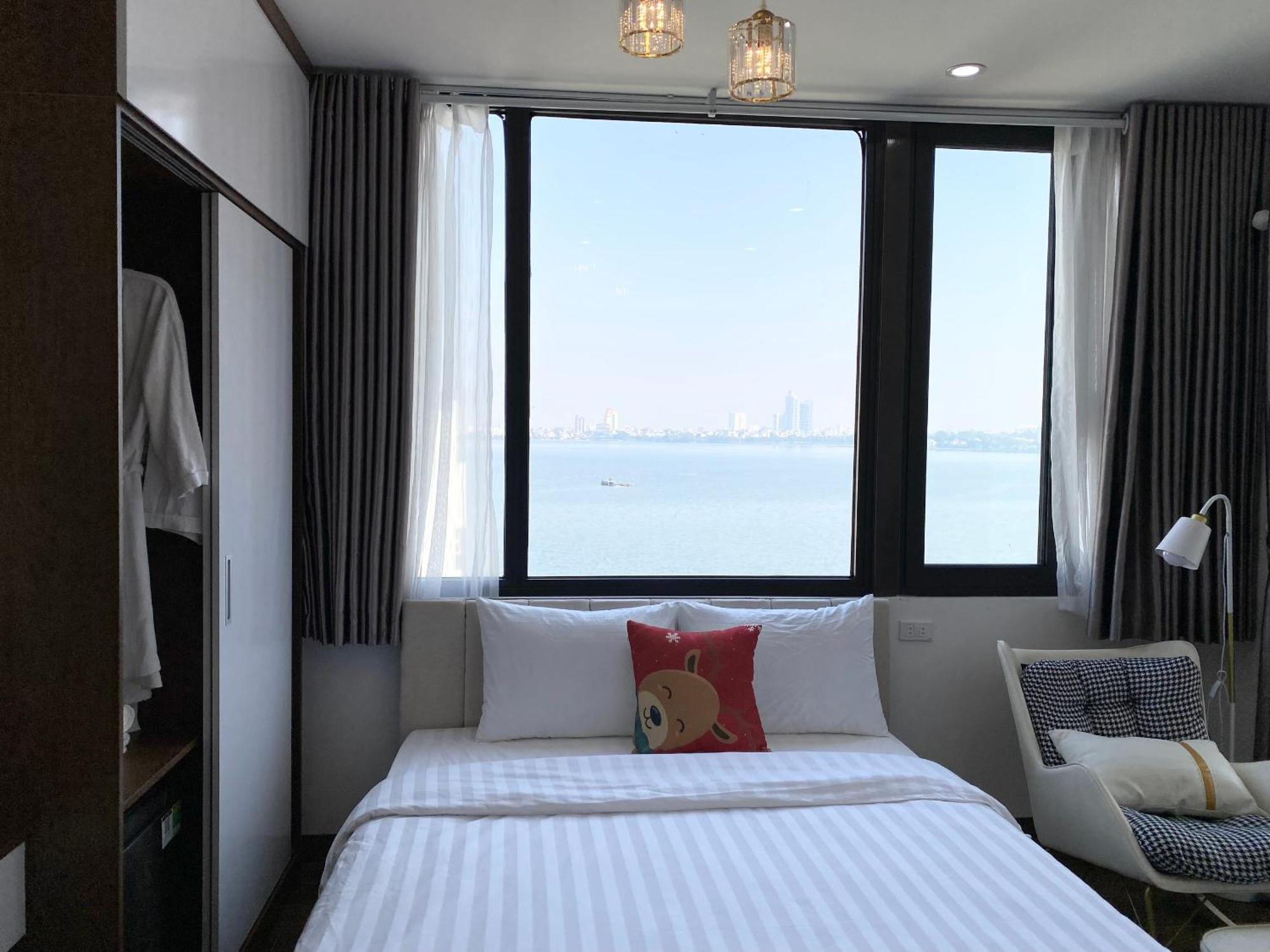 T98 Westlake Trich Sai - Tay Ho Center View Aparthotel *