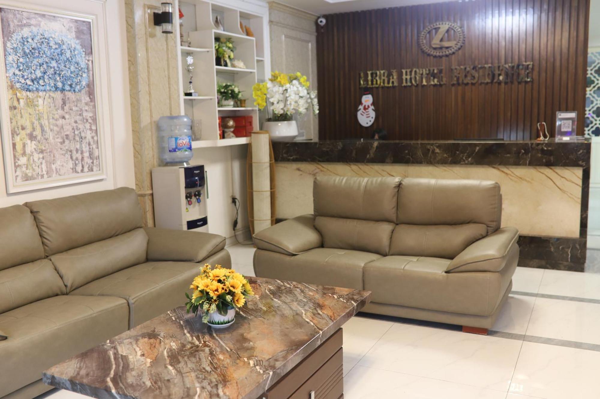 Luxe Paradise Dich Vong Hau Hanoi