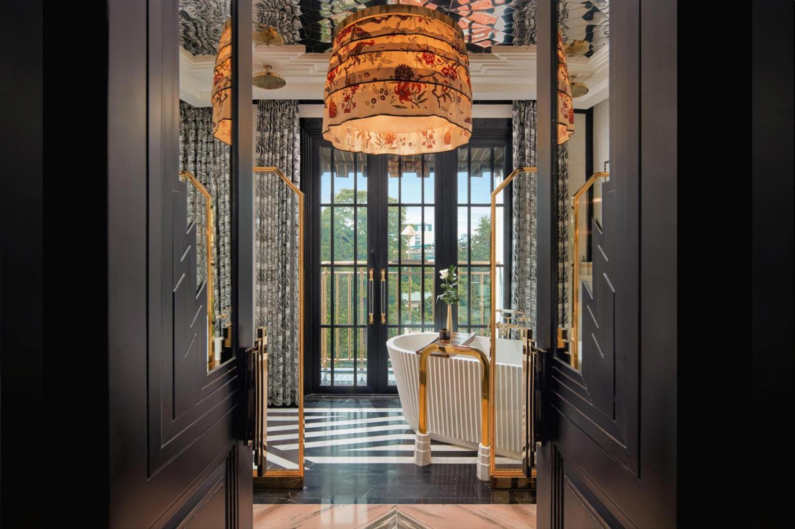 Hotel Capella Hanoi