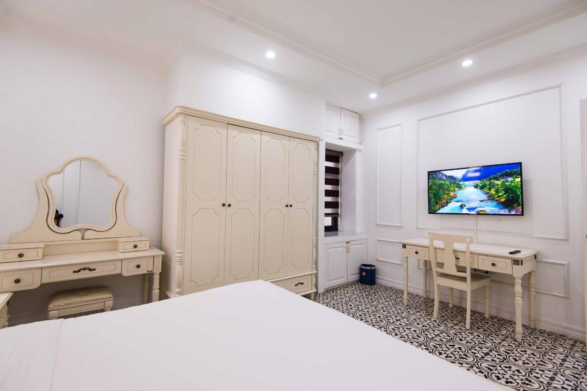Luxe Paradise Dich Vong Hau