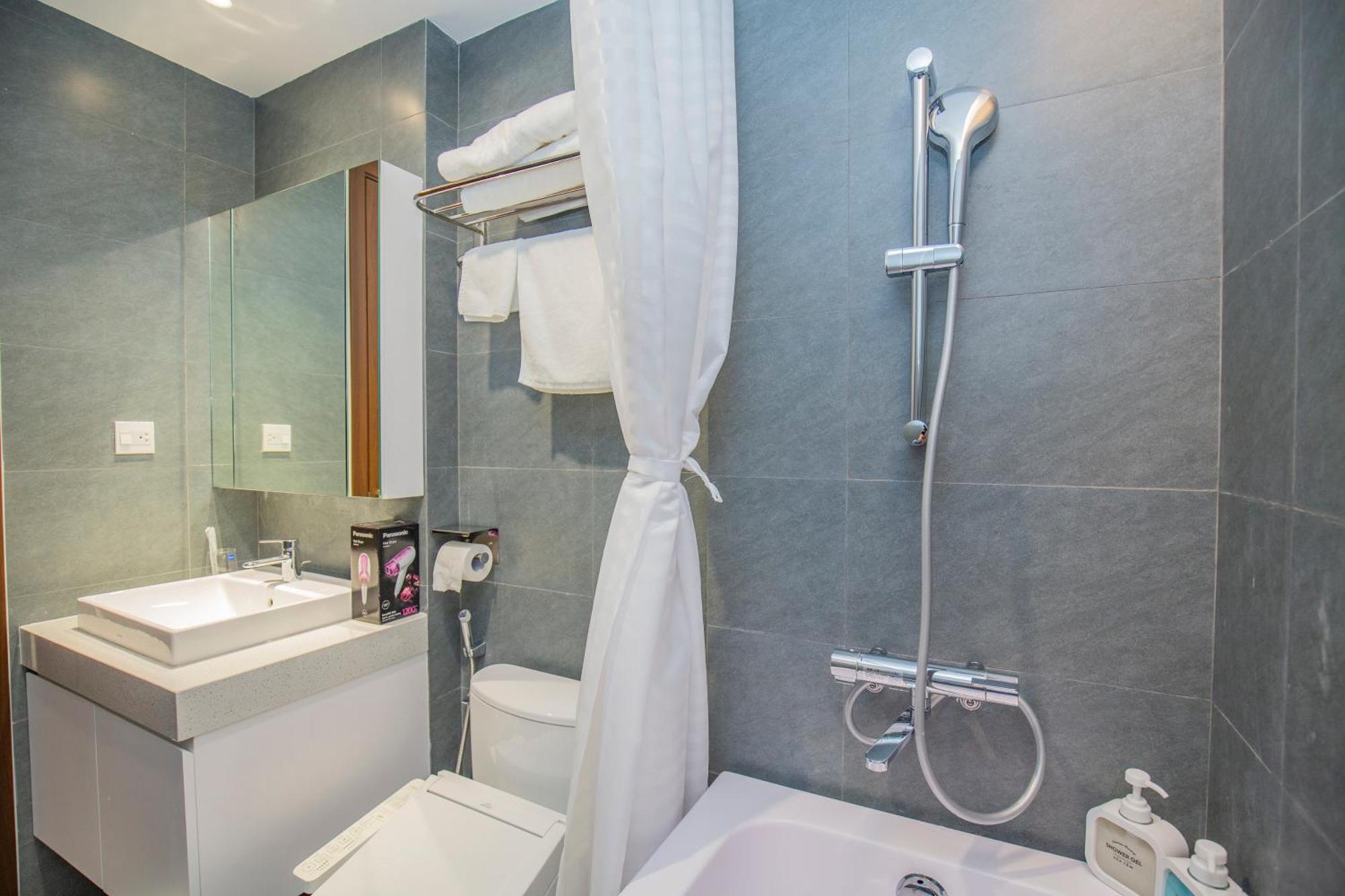 Sumitomo 15 Apartment-no 27 Lane 39 Linh Lang Street Pangsapuri *