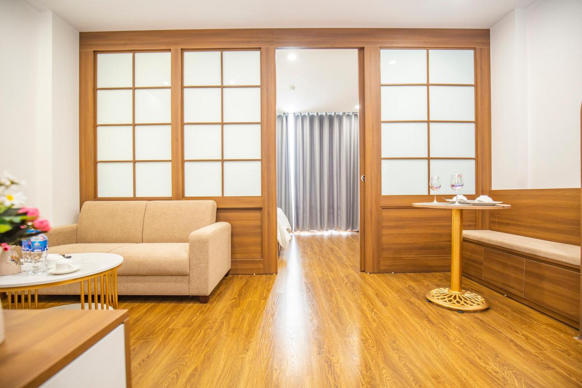 Sumitomo 15 Apartment-no 27 Lane 39 Linh Lang Street *