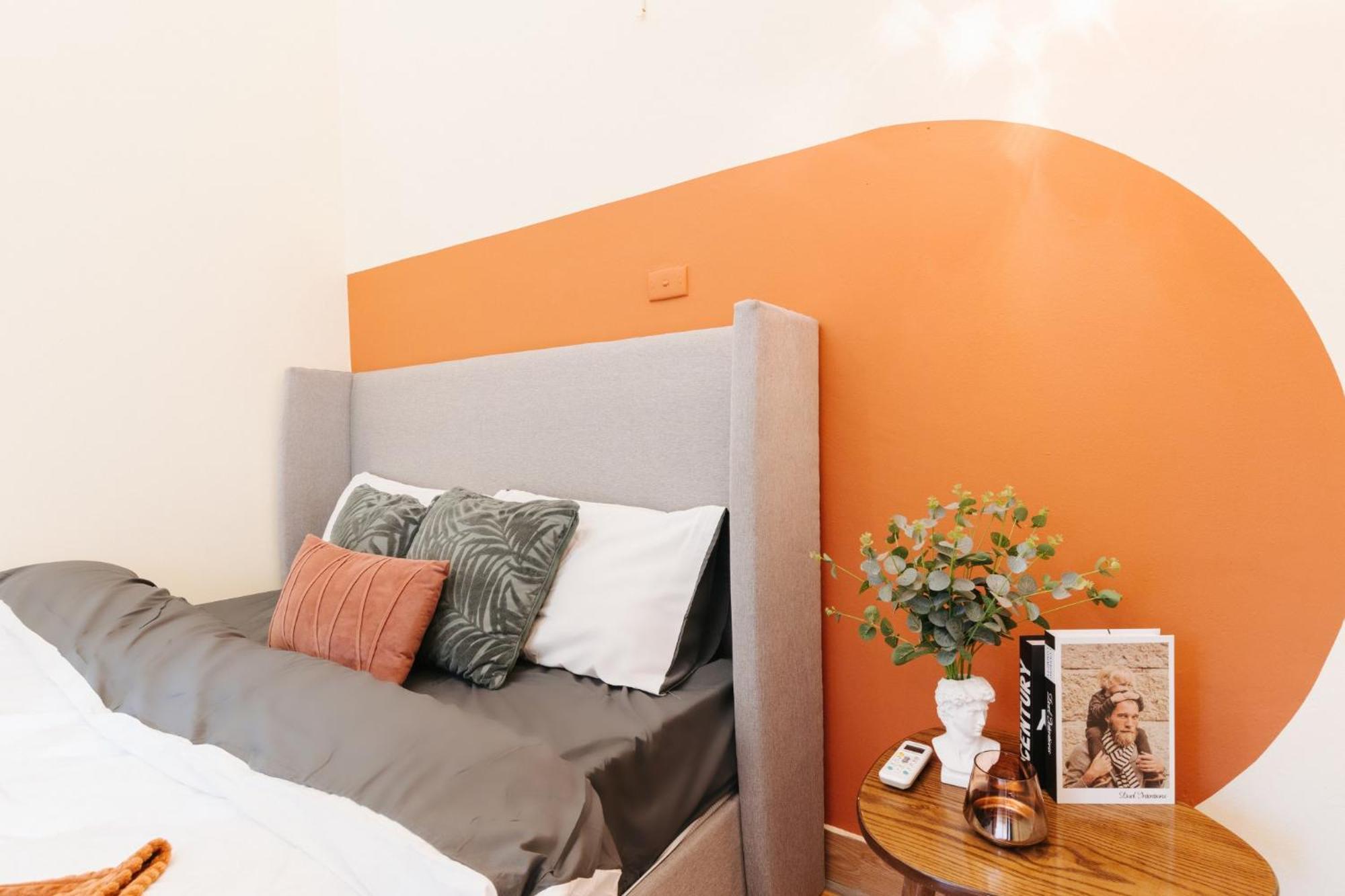 Apartment Near The Train Line,old Quarter, Bbq Large Terrace *