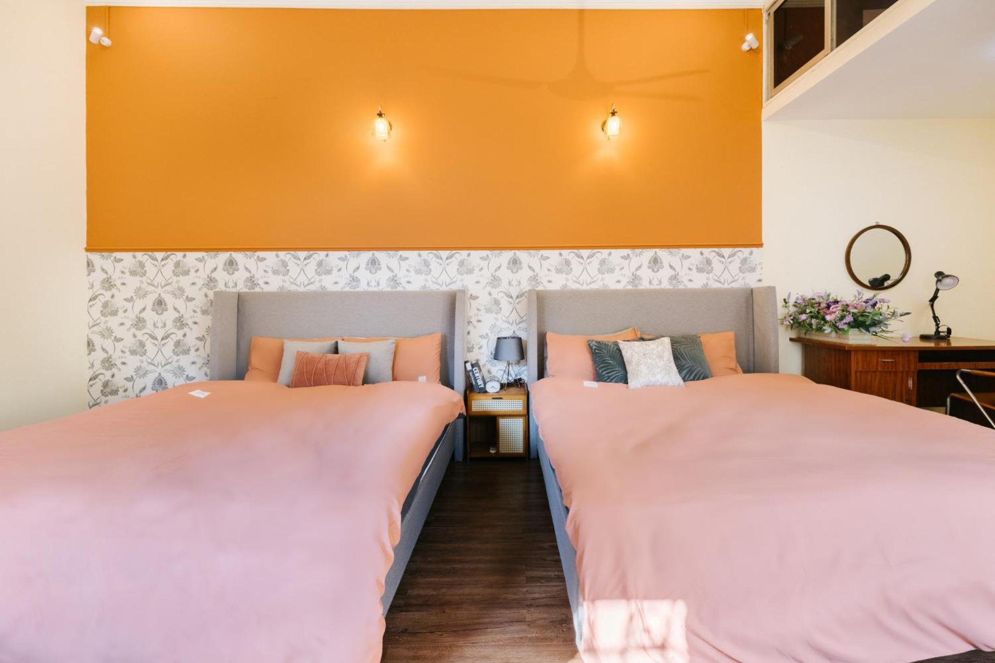 Near The Train Line,old Quarter, Bbq Large Terrace Apartment Hanoi