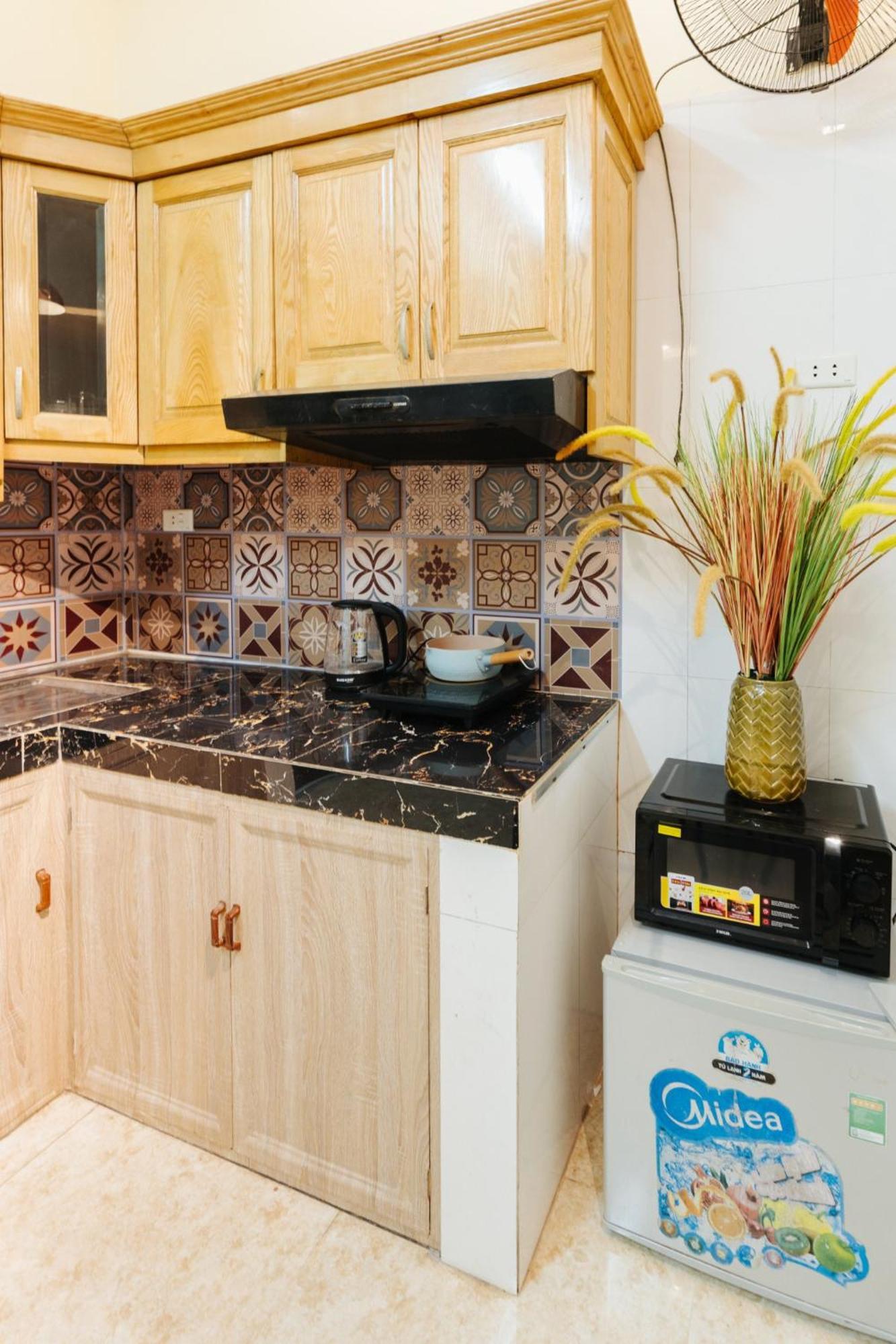 Near The Train Line,old Quarter, Bbq Large Terrace Apartment *