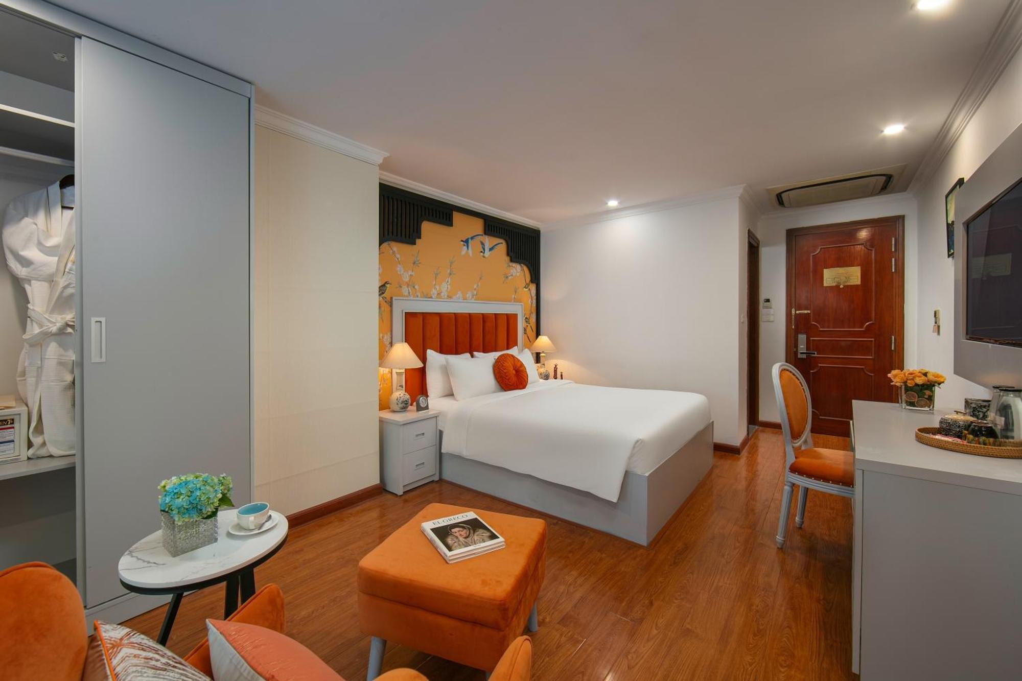 Hotel Serenata San De 4*