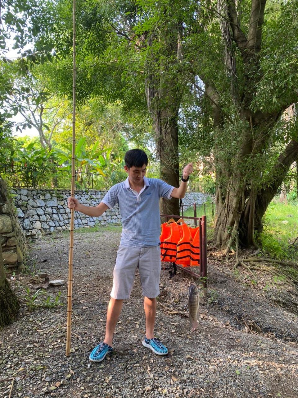 Veque Farm 08. Farm Nuoi Tho, Be Boi, Bi-a, Bbq San Vuon, Karaoke, Nha Hang, Tra Chieu Mien Phi. Hanoi