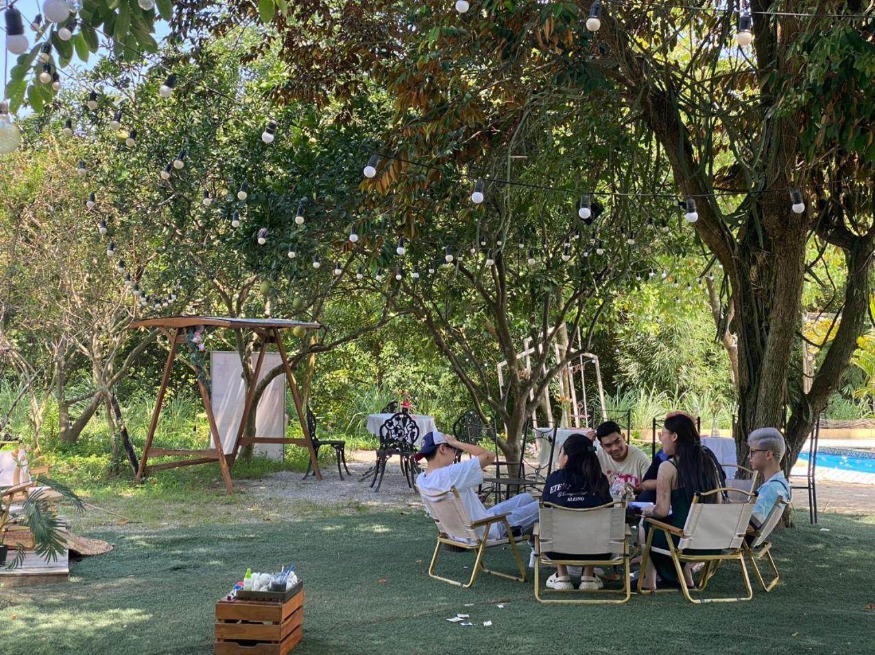Veque Farm 08. Farm Nuoi Tho, Be Boi, Bi-a, Bbq San Vuon, Karaoke, Nha Hang, Tra Chieu Mien Phi.
