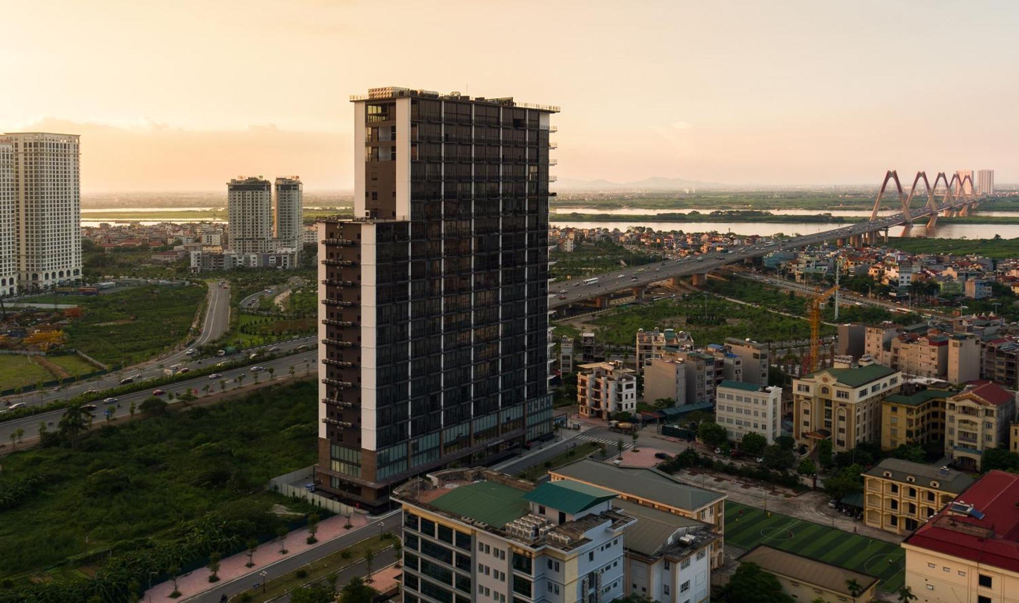 Pentstudio_5stars_westlake_luxury * Hanoi