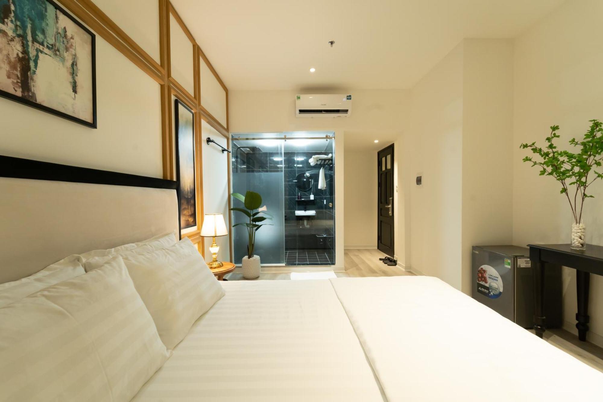 Hotel Khach San Gau