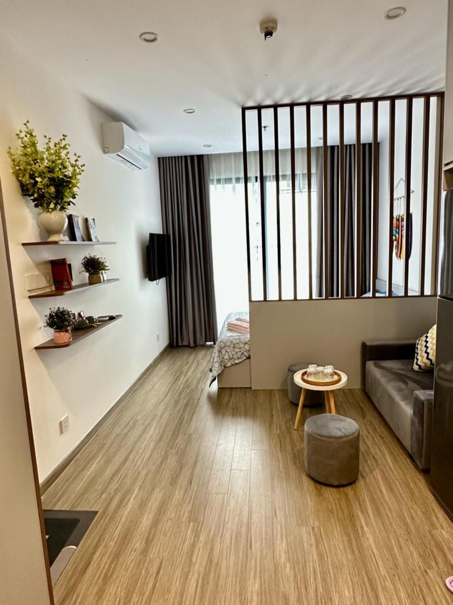 Smart - Vinhomes Tu Liem Ha Noi * Hanoi