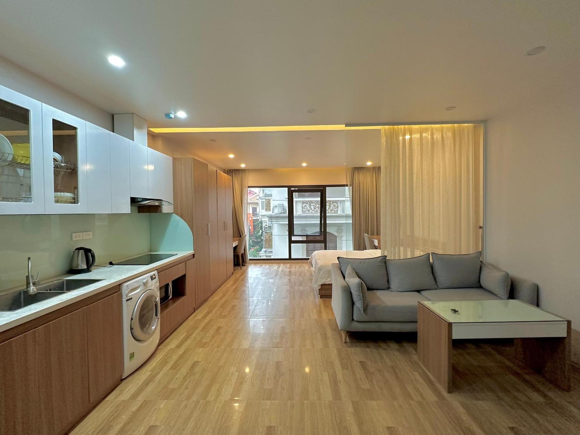 Bens House - 40m Large, Full Stuff, Tv Netflix, Quiet Area Apartment