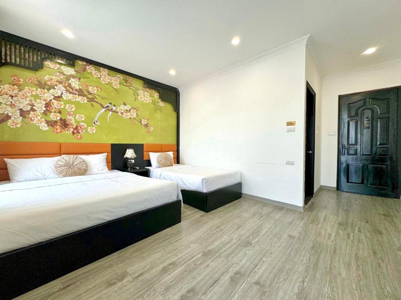 Hotel Elpis 3*