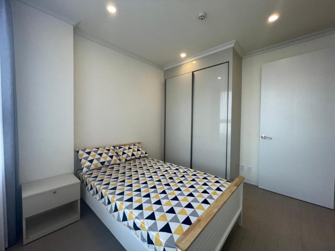 Luxury Bedrooms In Starlake Daewoo Ho Tay Apartment Hanoi